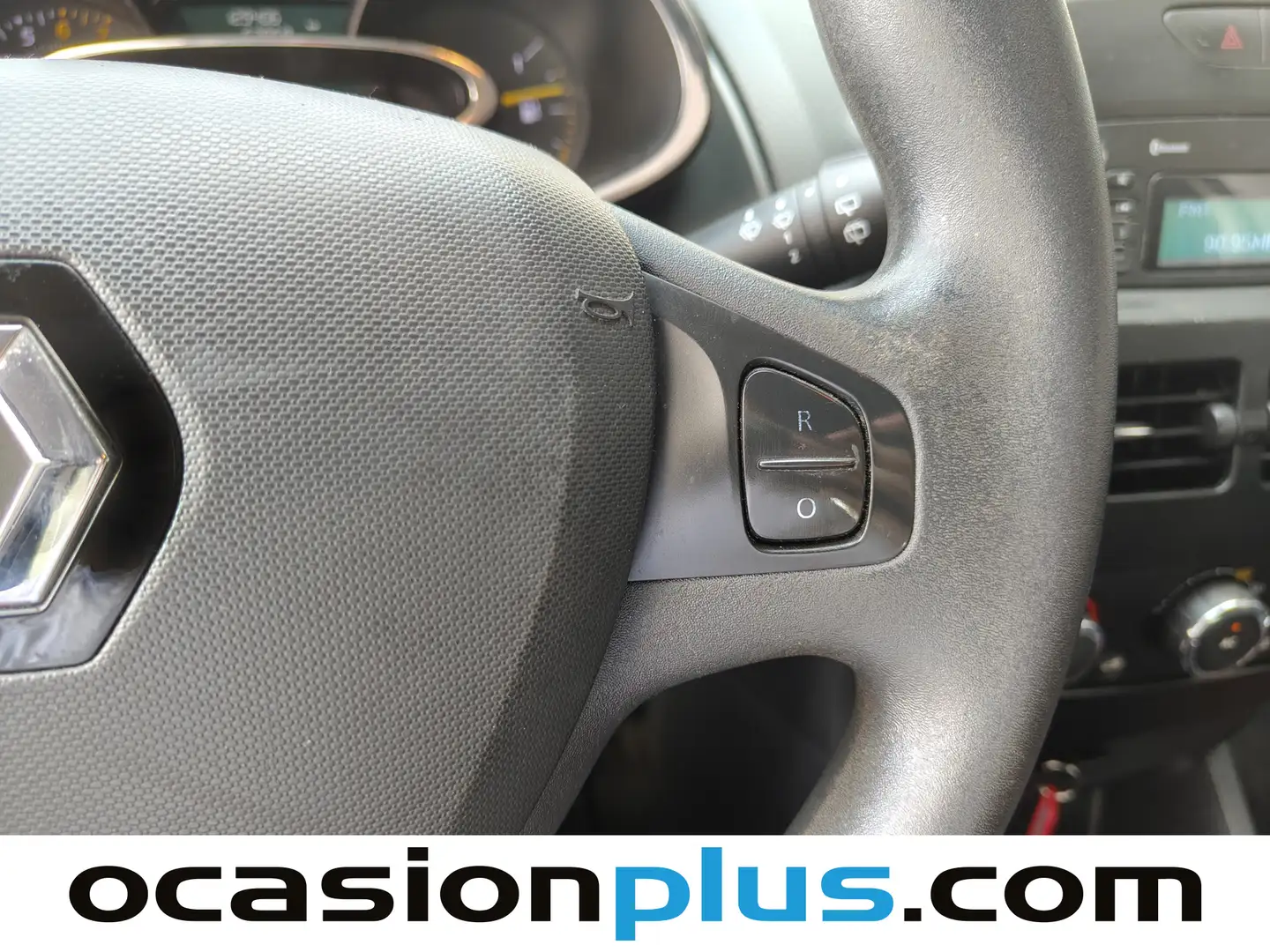 Foto Renault Clio Renault Clio 1.2 Authentique (75 CV)