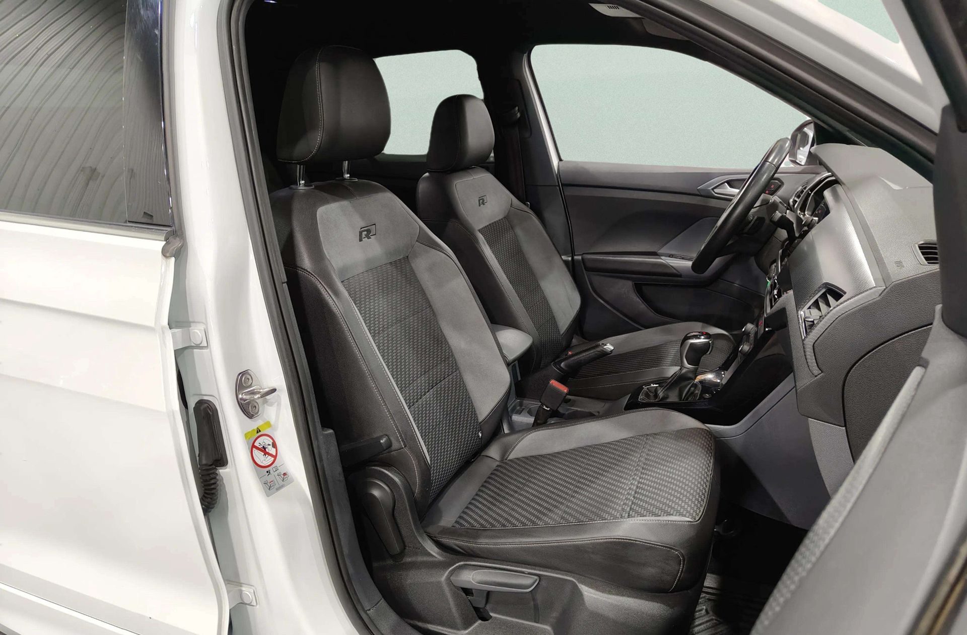 Volkswagen T-Cross Sport 1.5 TSI DSG Pack R-Line - foto 20