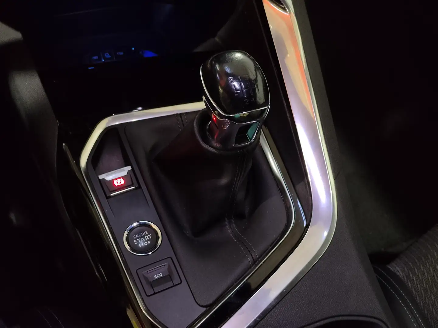 Foto Peugeot 3008 Peugeot 3008 PureTech 130 S&S Allure Pack (130 CV)