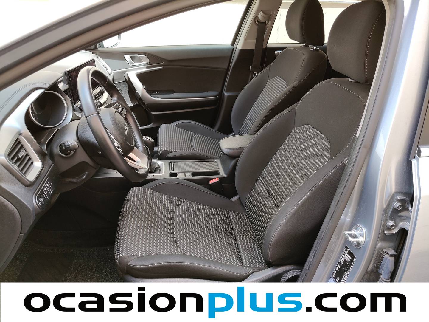 Foto asientos delanteros KIA XCeed KIA XCeed 1.0 T-GDi Drive (100 CV)