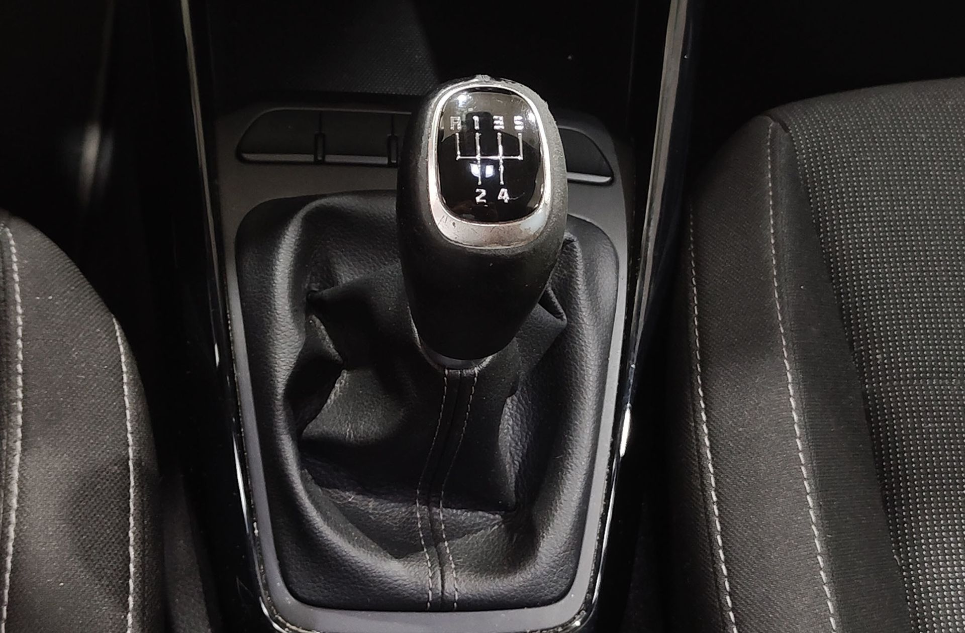 Kia Rio 1.0 T-GDi Drive - foto 5