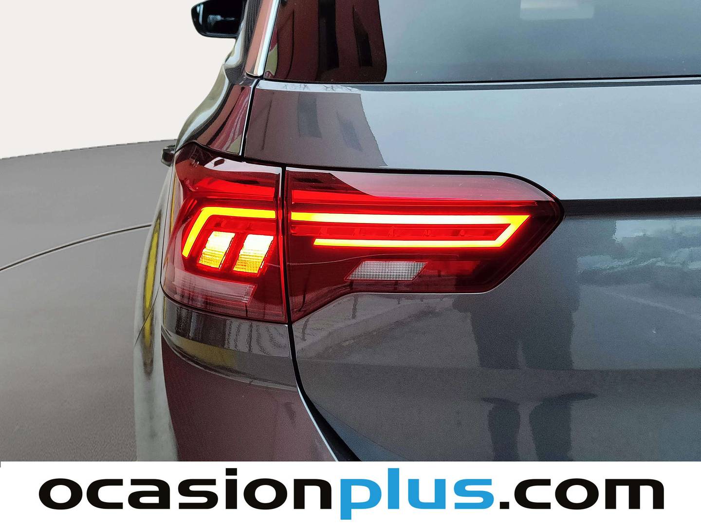 Foto Volkswagen T-Roc Volkswagen T-Roc Sport 2.0 TDI (150 CV) DSG