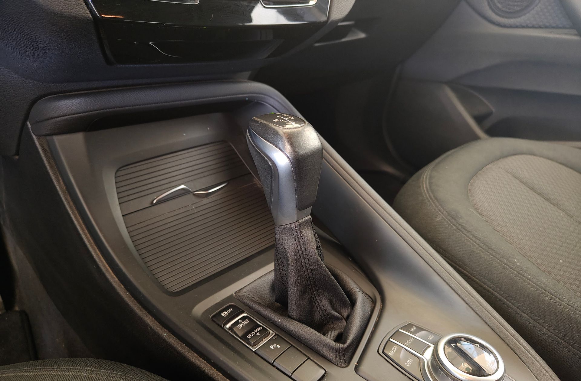BMW X1 sDrive18d Business - foto 5