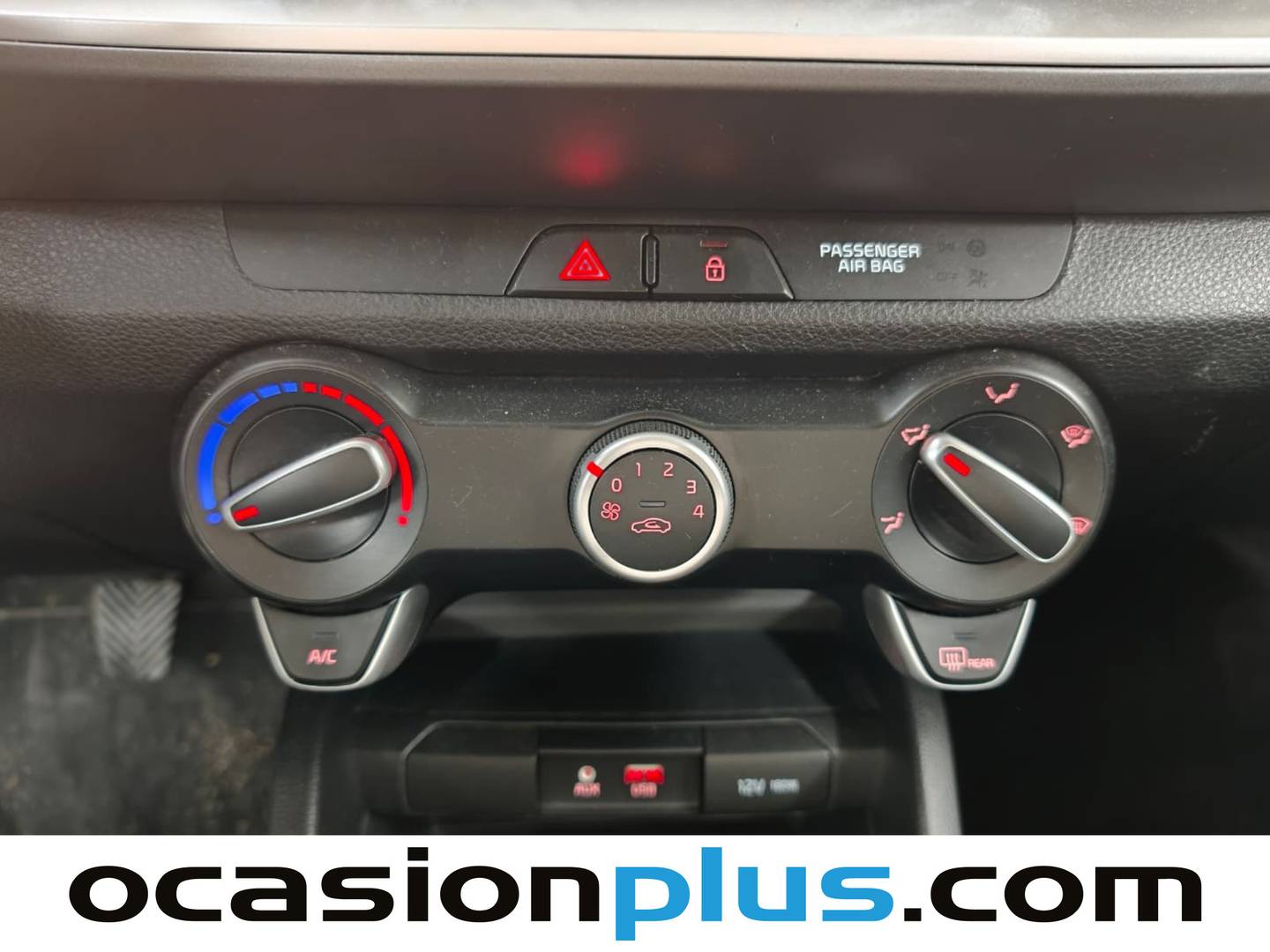 Extras del KIA Stonic KIA Stonic 1.0 T-GDi Concept (100 CV)