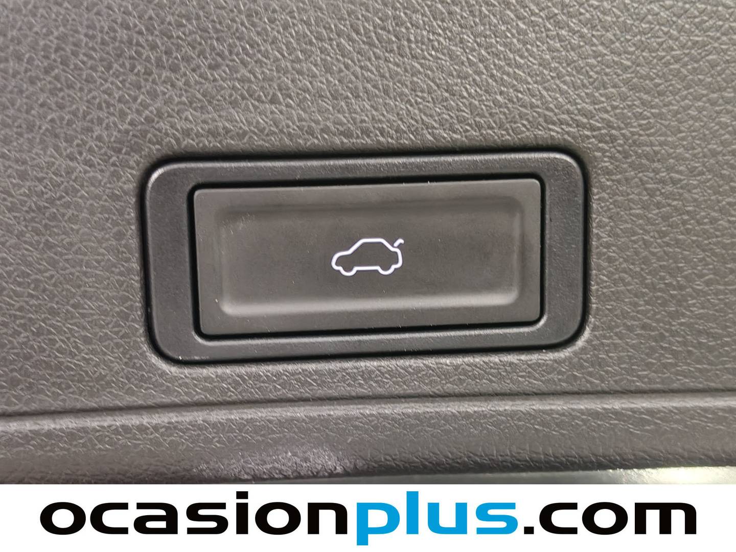 EBRO S800 EBRO S800 1.6 TGDI Luxury DCT (147 CV) 7 Plazas gasolina