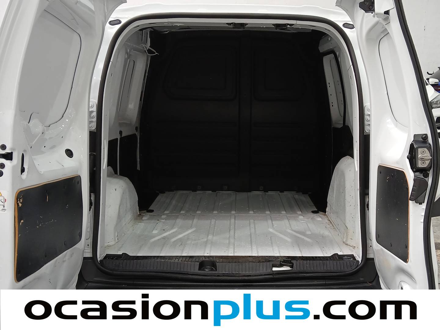 Foto asientos traseros Mercedes Citan Mercedes Citan Furgon 110 CDI Base Largo (95 CV)