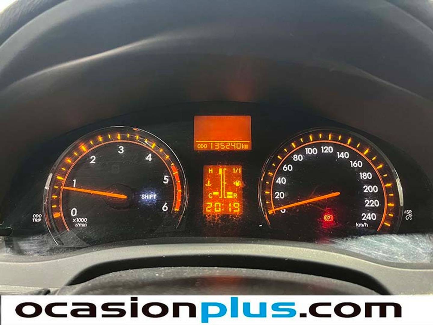 Foto Toyota Avensis Toyota Avensis 2.0 D-4D Active (126 CV)