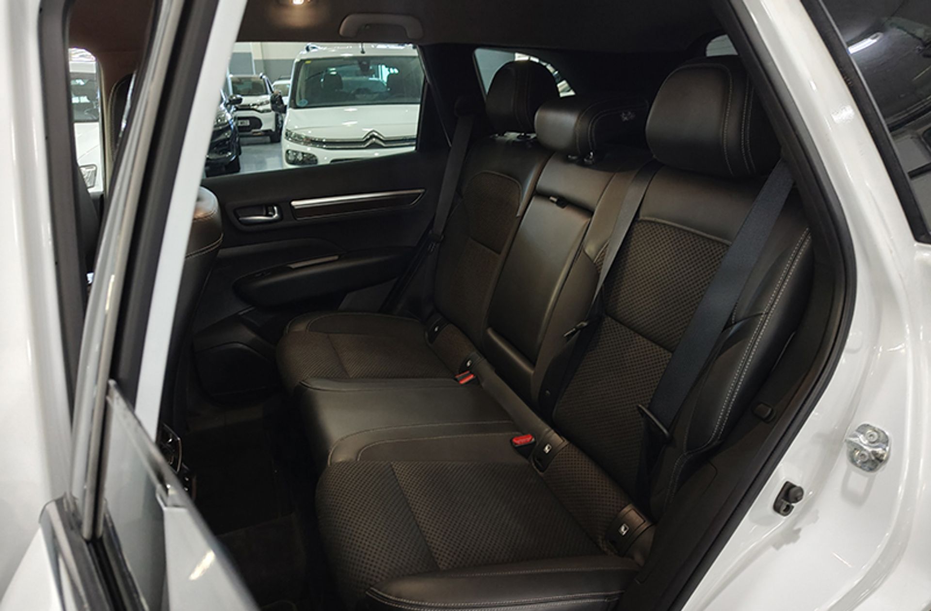 Renault Koleos dCi 130 Zen - foto 12