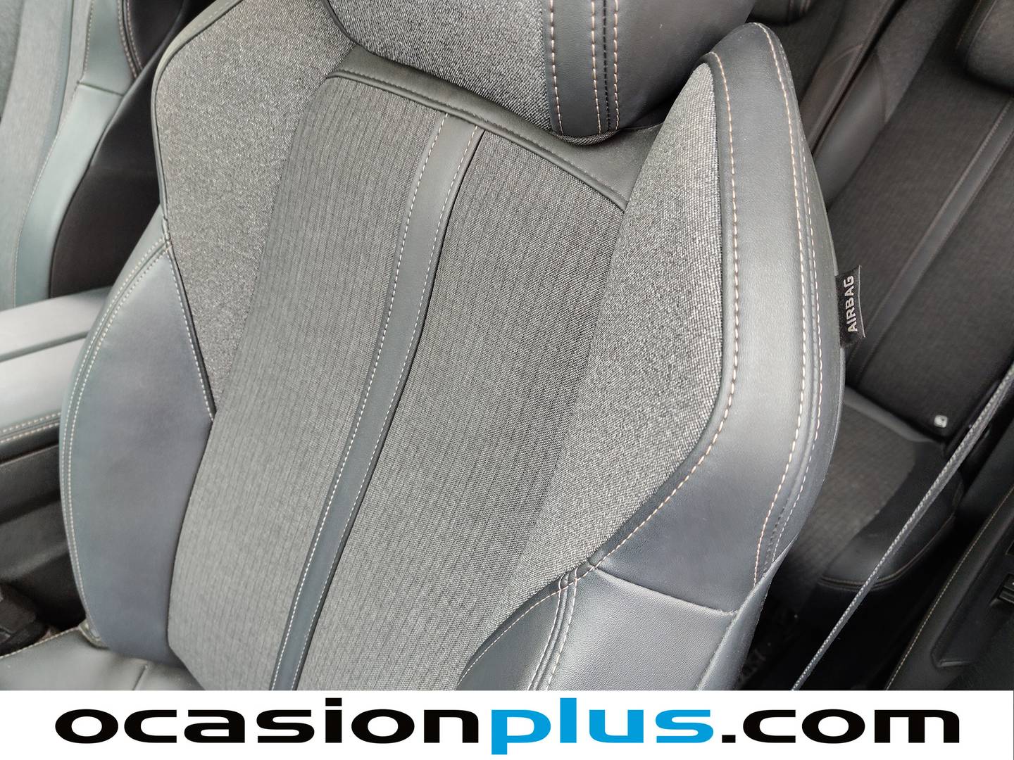Extras y acabados del Peugeot 5008 Peugeot 5008 PureTech 130 GT Line EAT8 (130 CV) 7 Plazas
