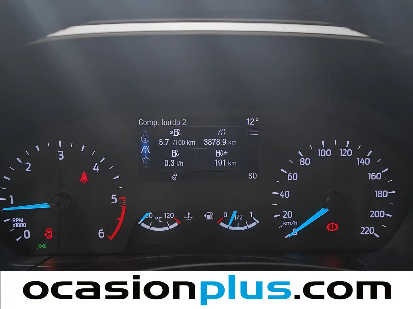 Foto Ford Kuga Ford Kuga 1.5 EcoBlue Trend (120 CV)