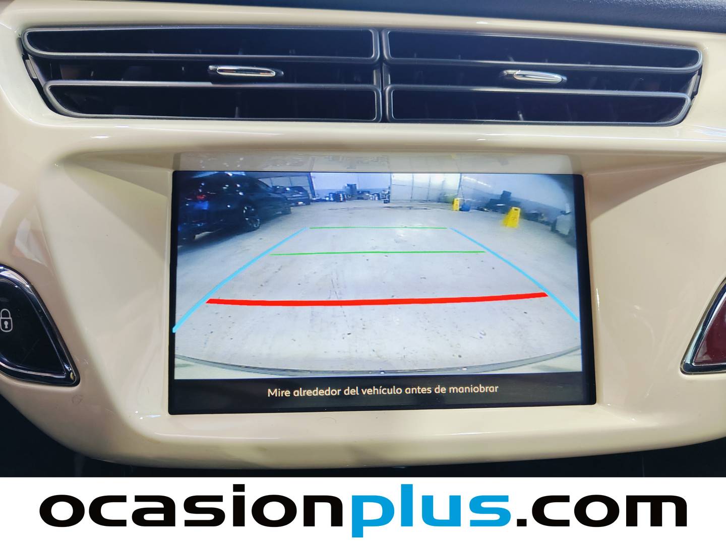 Equipamiento del DS DS 3 DS DS3 Crossback PureTech 110 Café Racer EAT6 (110 CV)