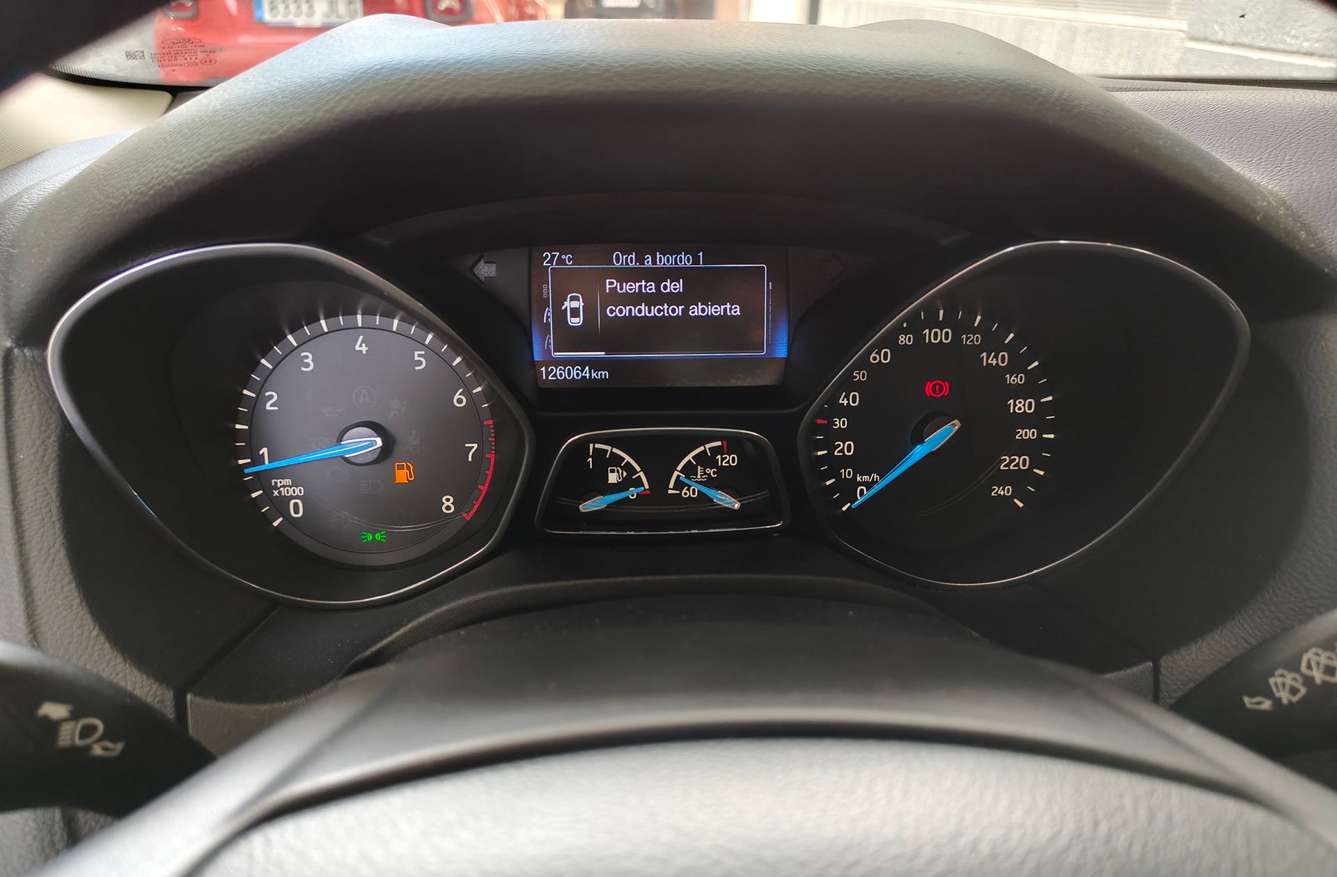 Ford Focus 1.0 EcoBoost Trend+ - foto 26