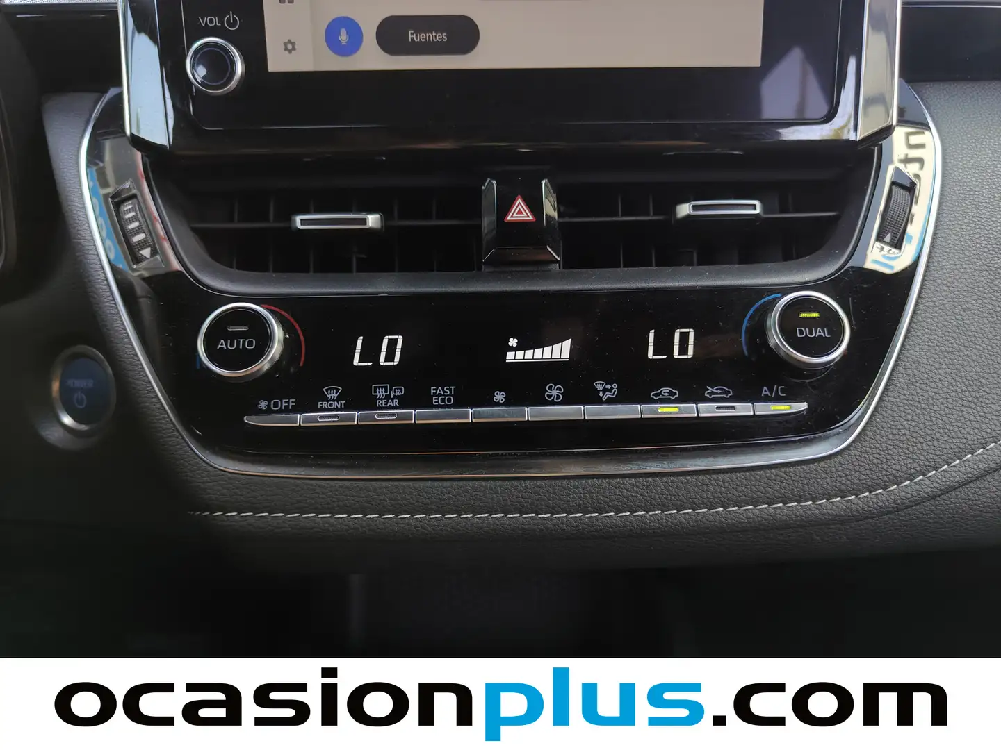 Foto Toyota Corolla Toyota Corolla 1.8 125H Style E-CVT (122 CV)