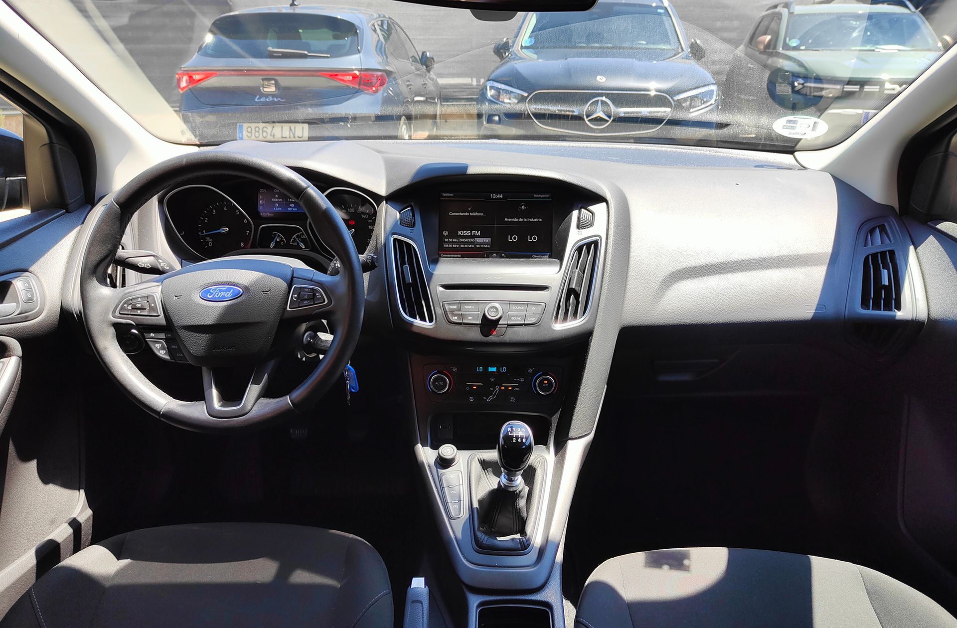 Ford Focus 1.0 EcoBoost Business - foto 6