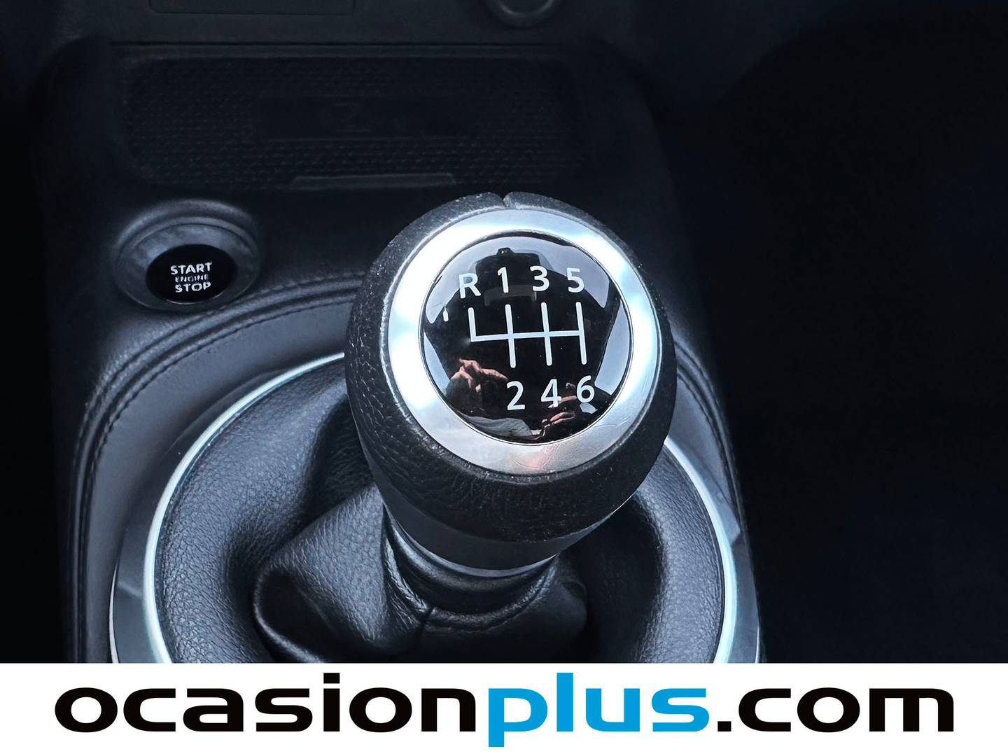 Foto Nissan JUKE Nissan Juke DIG-T N-Connecta 4x2 (114 CV)