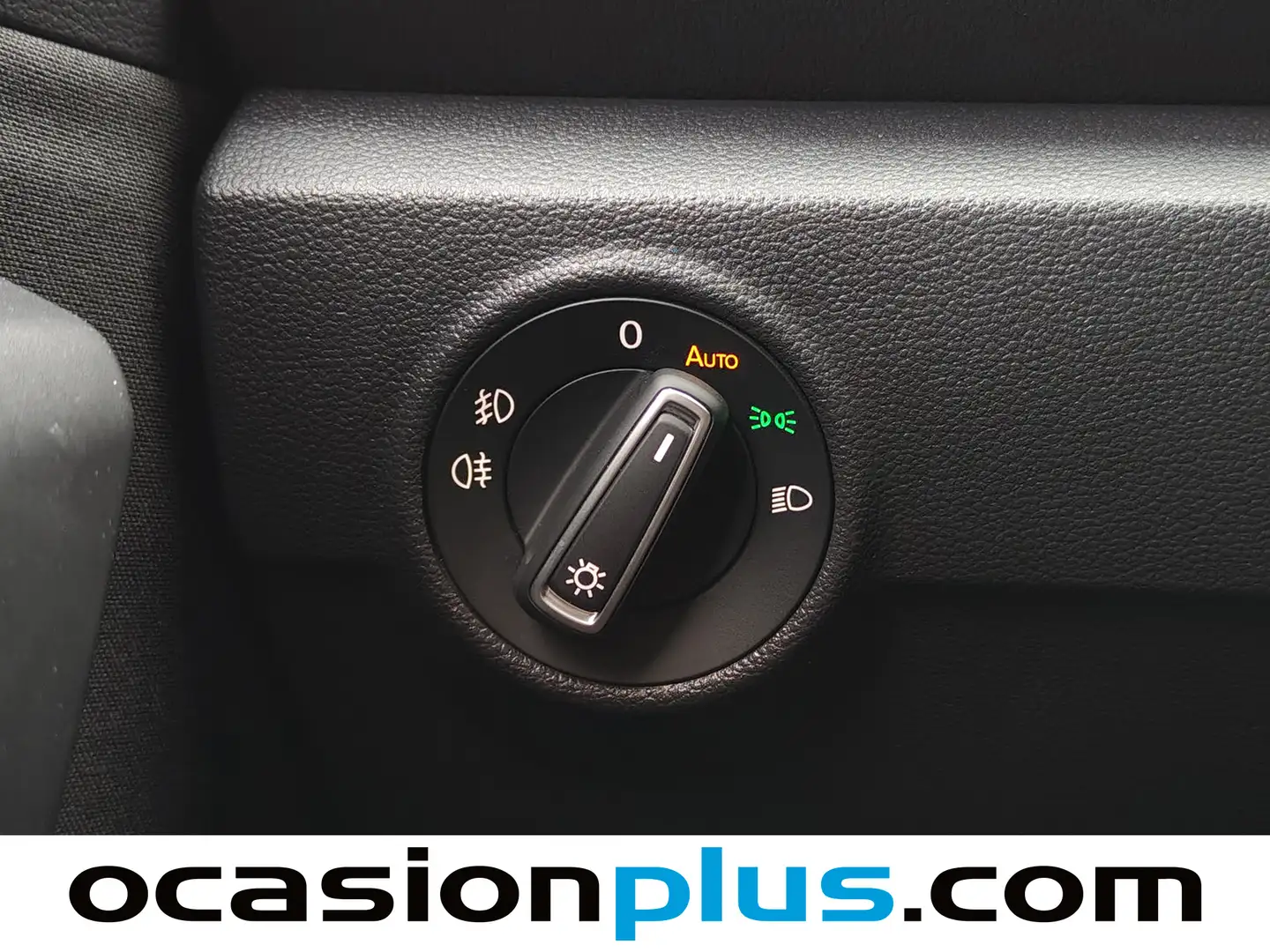 Foto Volkswagen T-Roc Volkswagen T-Roc Advance 2.0 TDI (150 CV) DSG