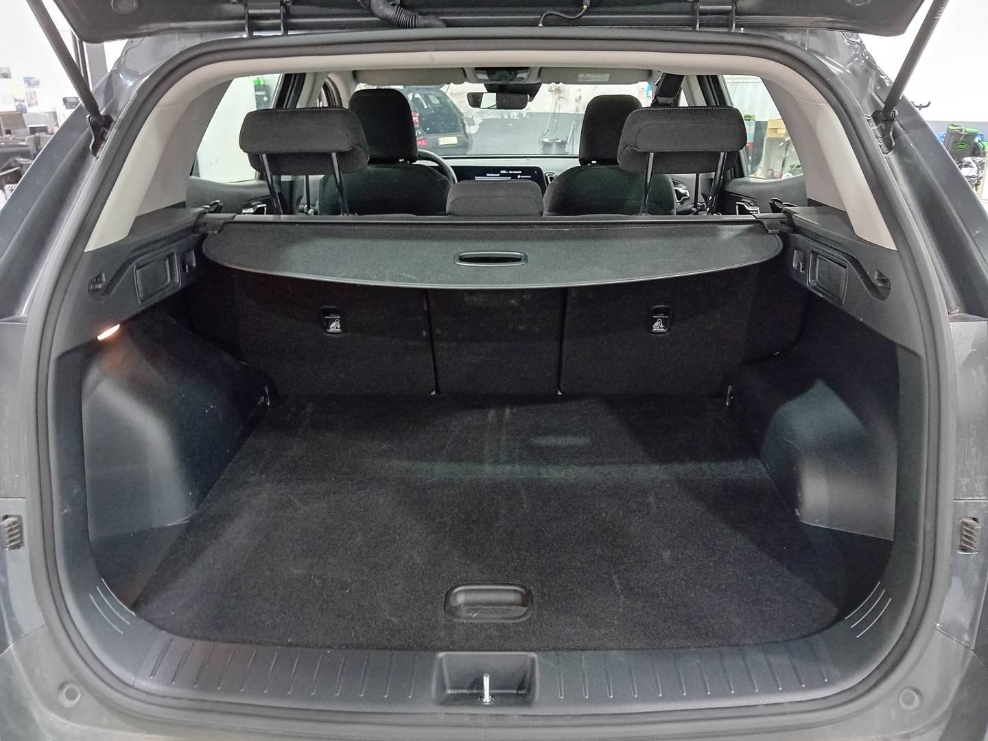 Fotos maletero KIA Sportage Kia Sportage 1.6 CRDi MHEV Business 4x2 DCT (136 CV)