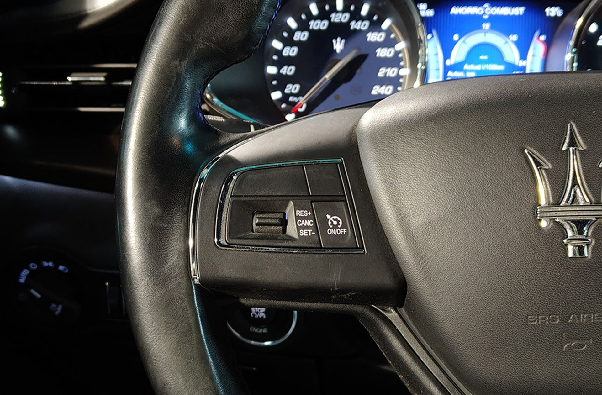 Maserati Quattroporte 3.0 V6 Diesel - foto 29