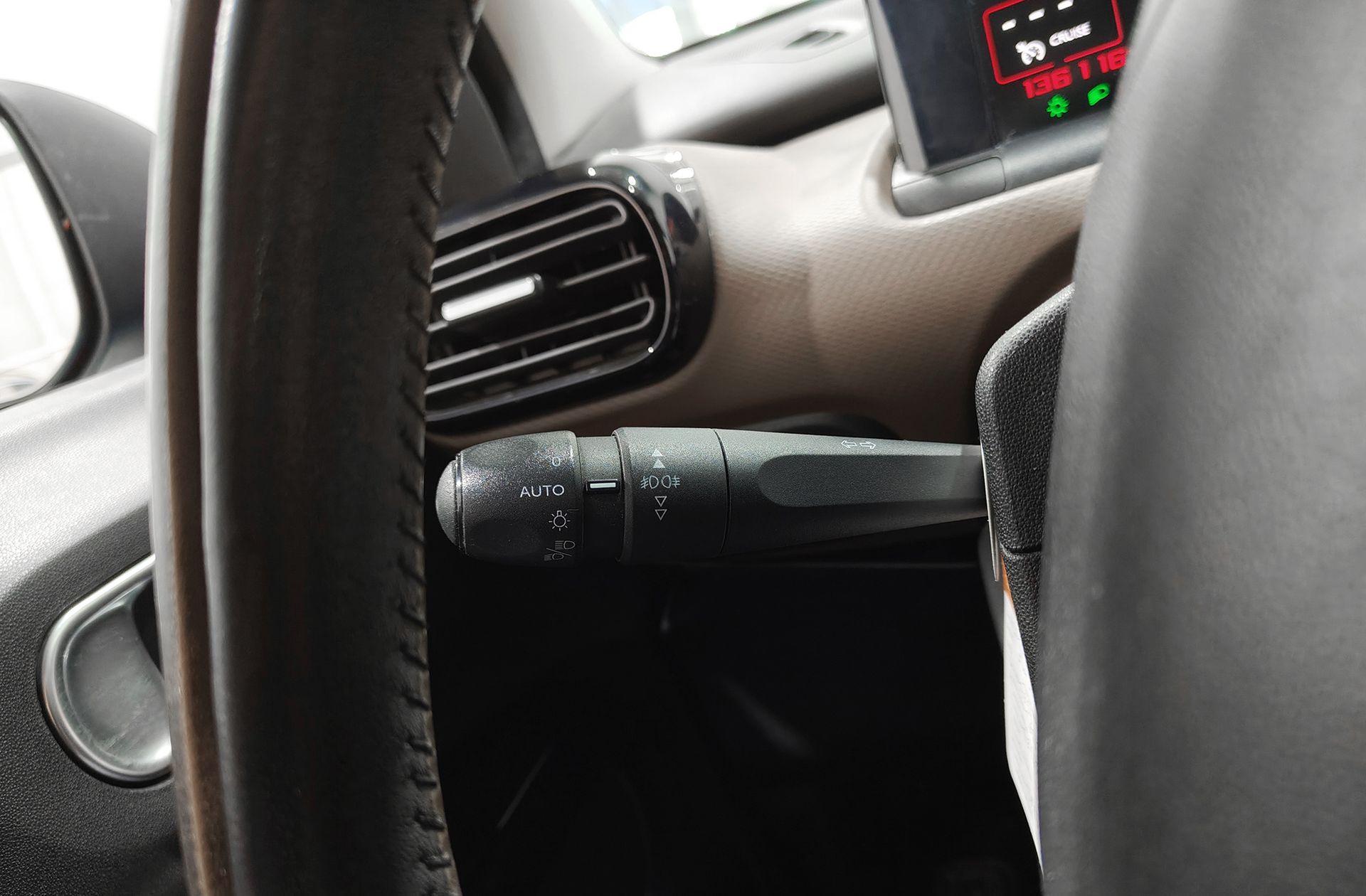 Citroën C4 Cactus PureTech 82 Feel - foto 24