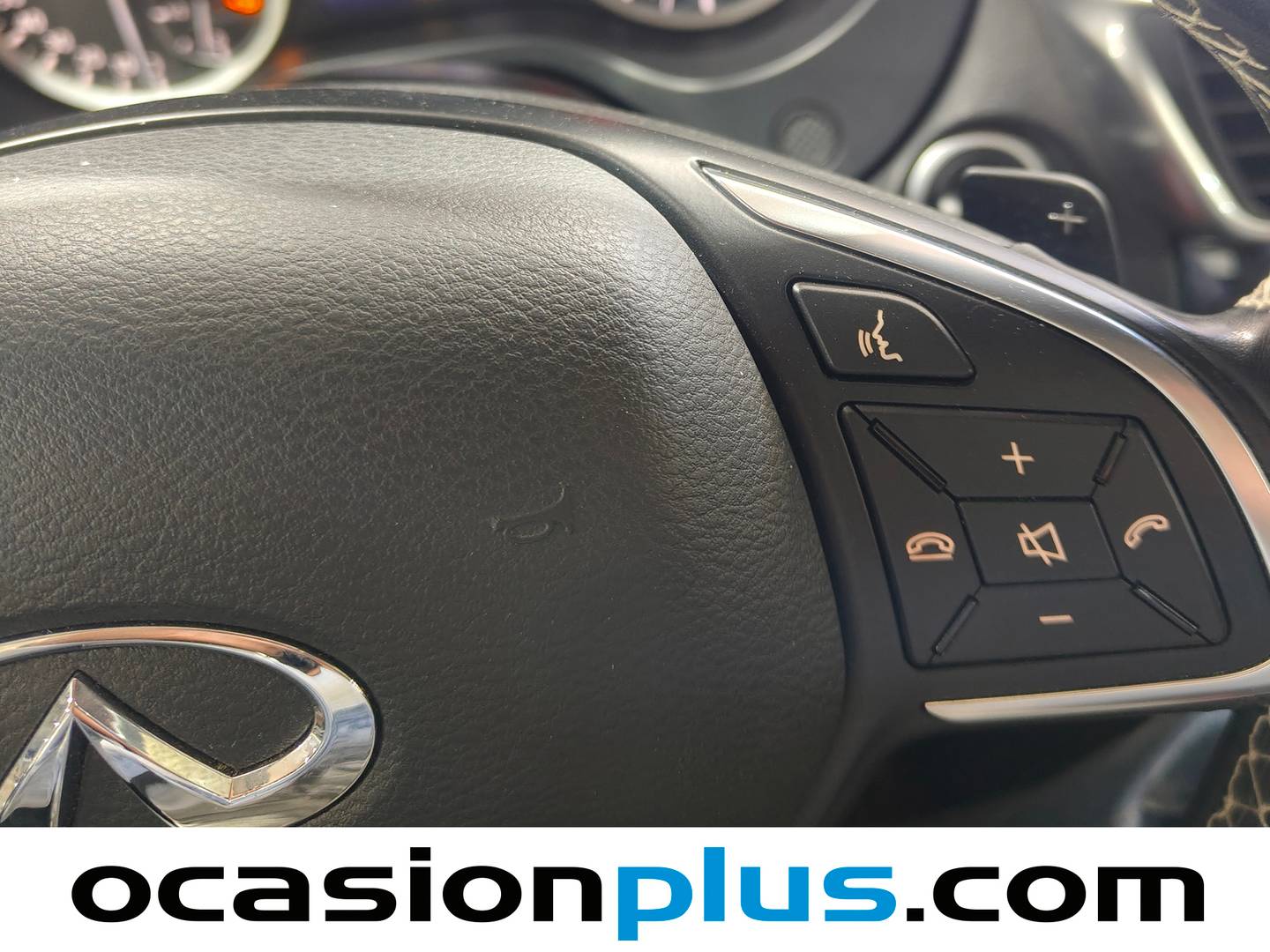 Infiniti Q30 Infiniti Q30 1.6 TC Premium 7DCT (156 CV) seminuevo