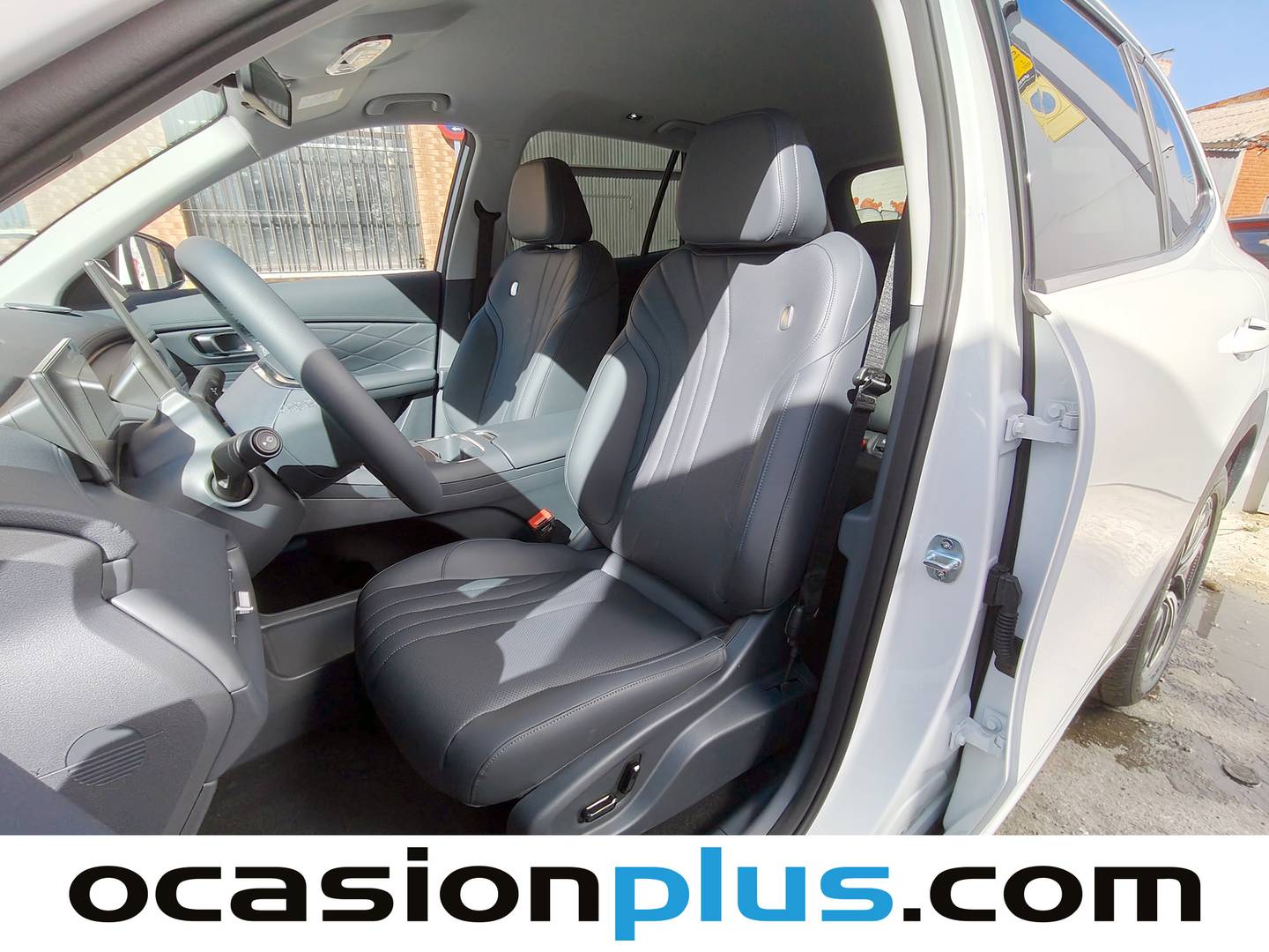 Foto asientos delanteros Geely Starray EM-i Geely Starray EM-i 1.5 PHEV PRO (262 CV)