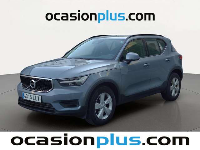 Volvo XC40 T2 Momentum Core (129 CV) de segunda mano