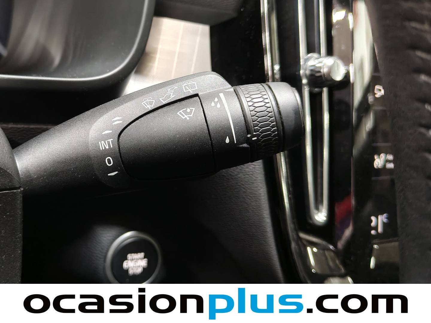 Volvo XC40 Volvo XC40 T2 Momentum Core (129 CV) 129cv