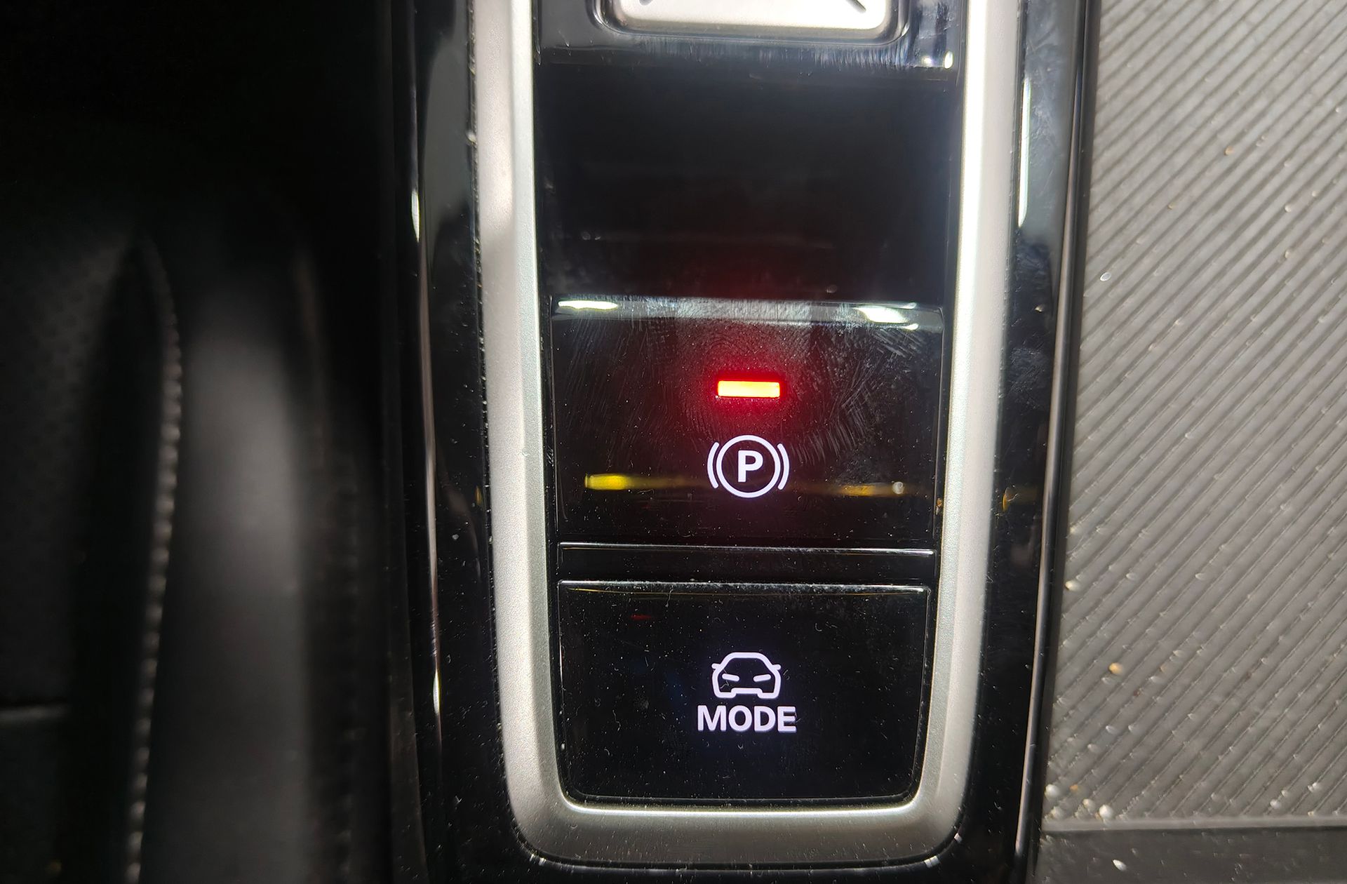 MG ZS 1.5 Hybrid+ Luxury - foto 30
