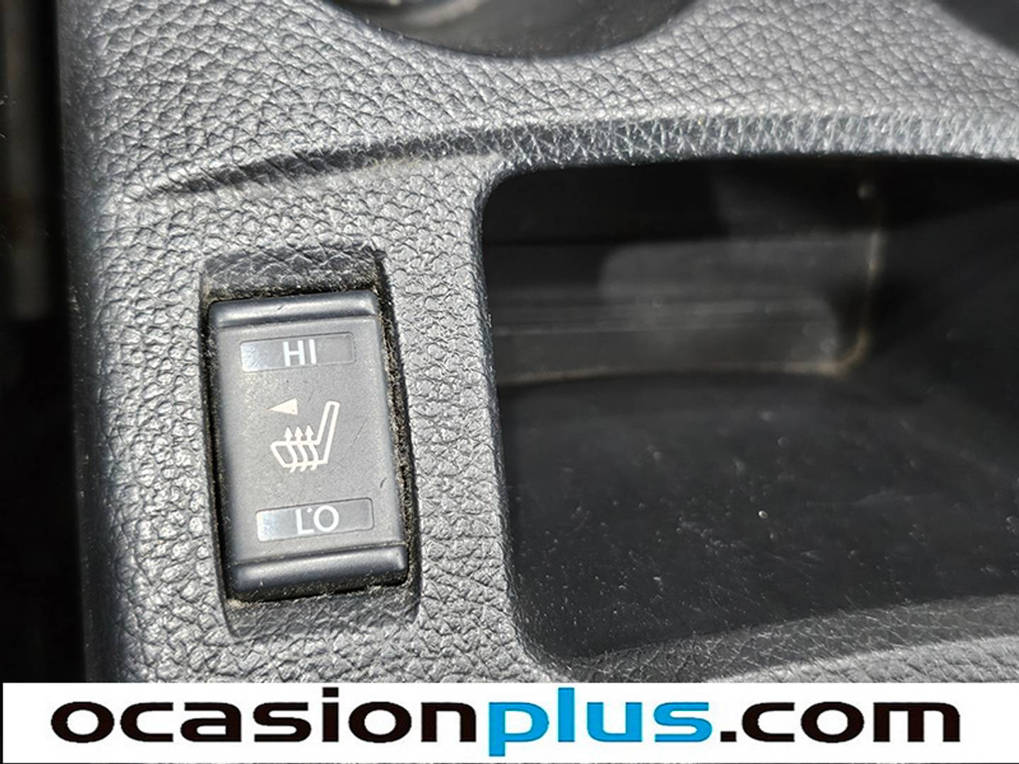 Extras y acabados del Nissan QASHQAI Nissan Qashqai 1.6 dCi S&S Tekna Premium 4x4 (130 CV)