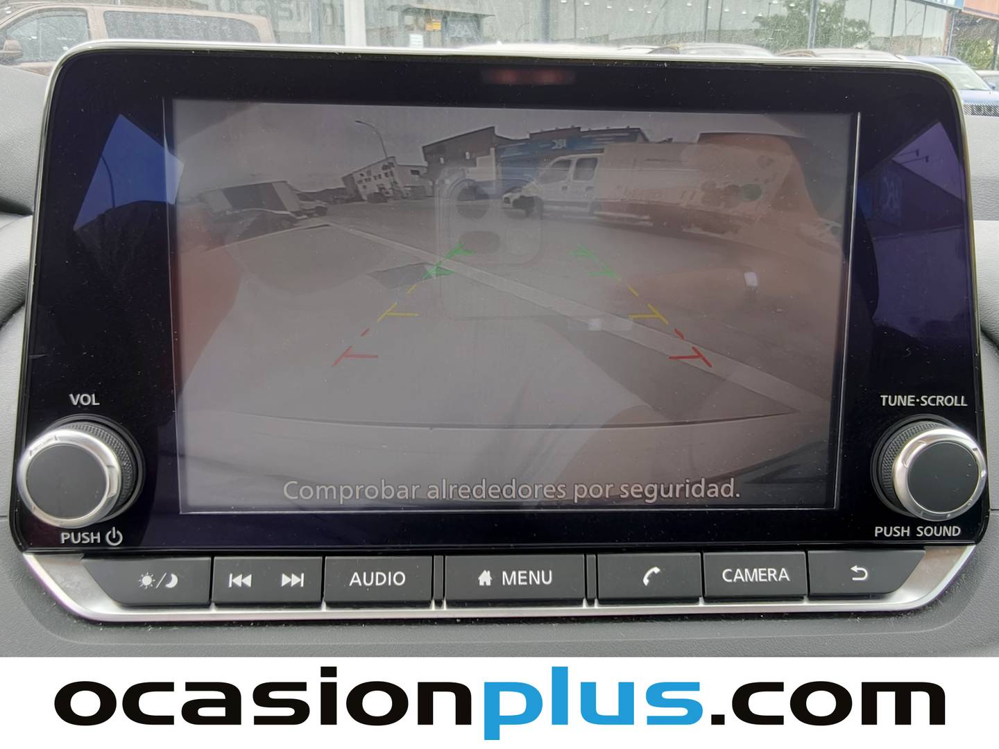 Extras y acabados del Nissan QASHQAI Nissan Qashqai DIG-T 140 mHEV Acenta 4x2 (140 CV)