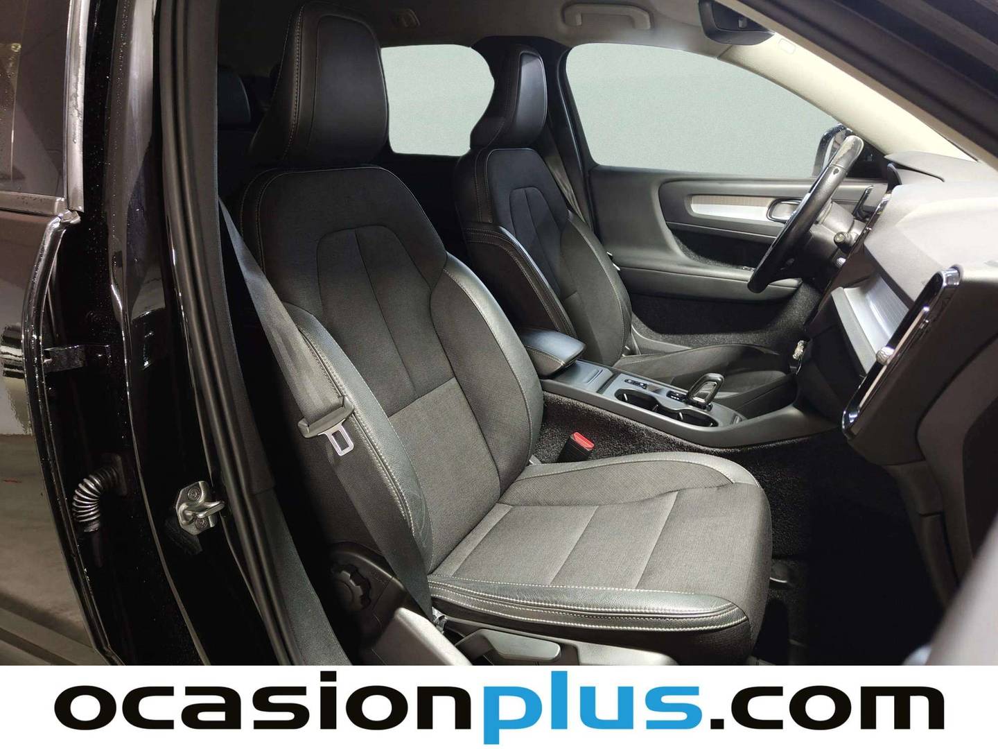 Volvo XC40 Volvo XC40 T3 Business Plus Auto (163 CV) gasolina