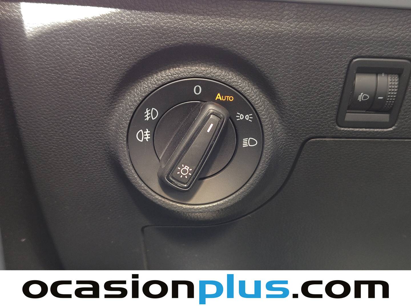 Acabados Seat Arona Seat Arona 1.0 TGI S&S Style XM (90 CV)