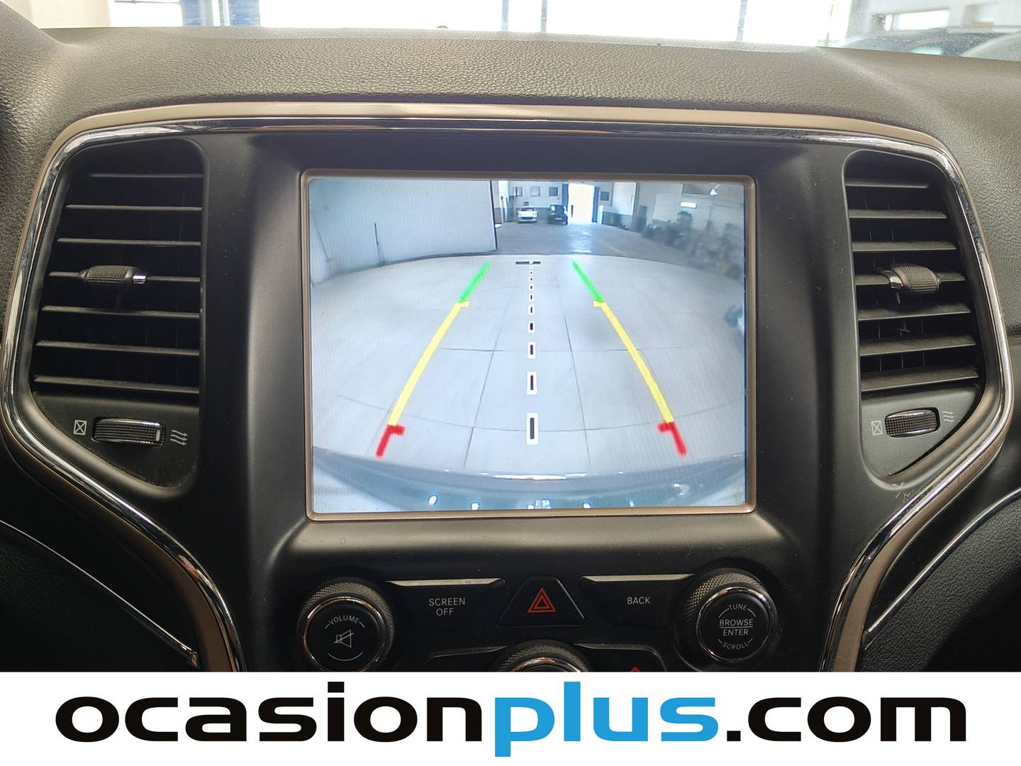 Equipamiento del Jeep Grand Cherokee Jeep Grand Cherokee 3.0 V6 Diesel Limited (190 CV)