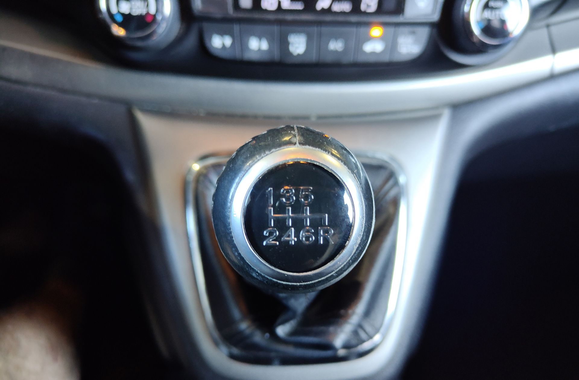 Honda CR-V 1.6 i-DTEC Elegance 4x2 - foto 5