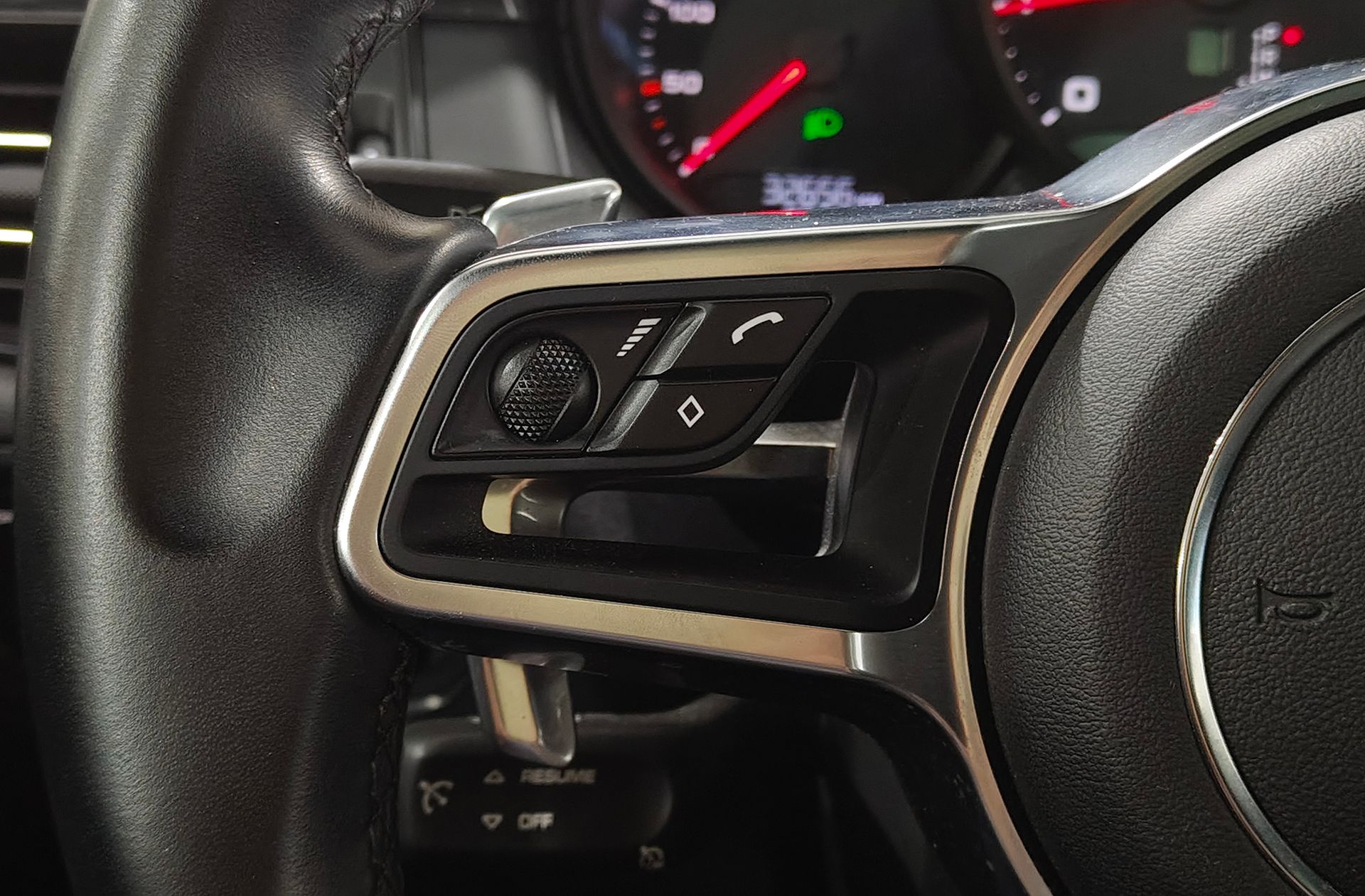 Porsche Macan - foto 33