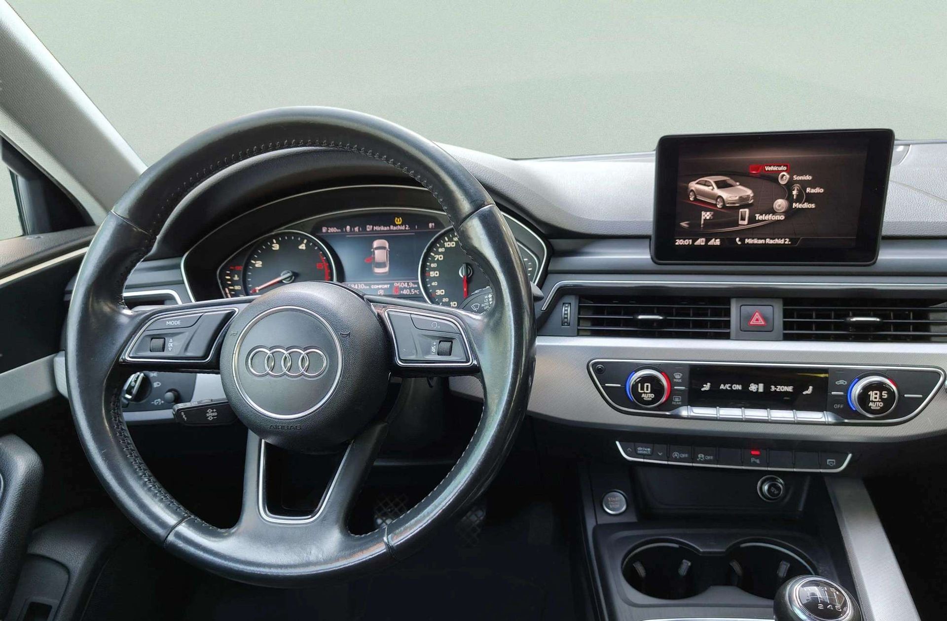 Audi A4 S line edition 2.0 TDI - foto 31