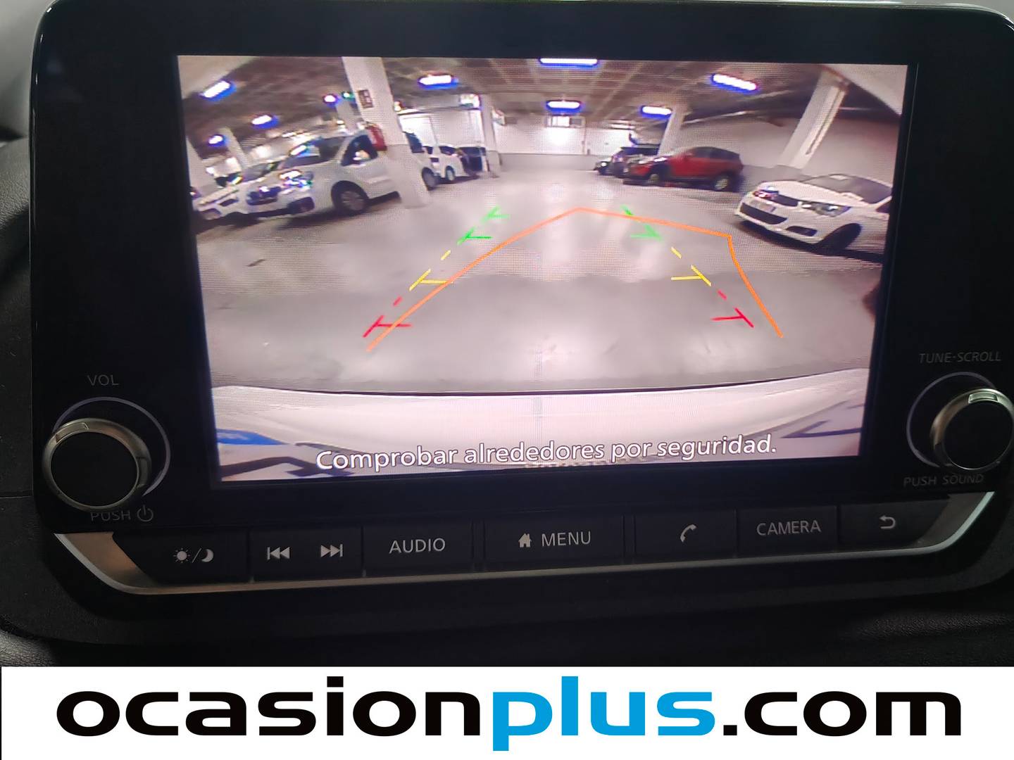 Extras y acabados del Nissan QASHQAI Nissan Qashqai DIG-T 158 mHEV Acenta Xtronic (158 CV)