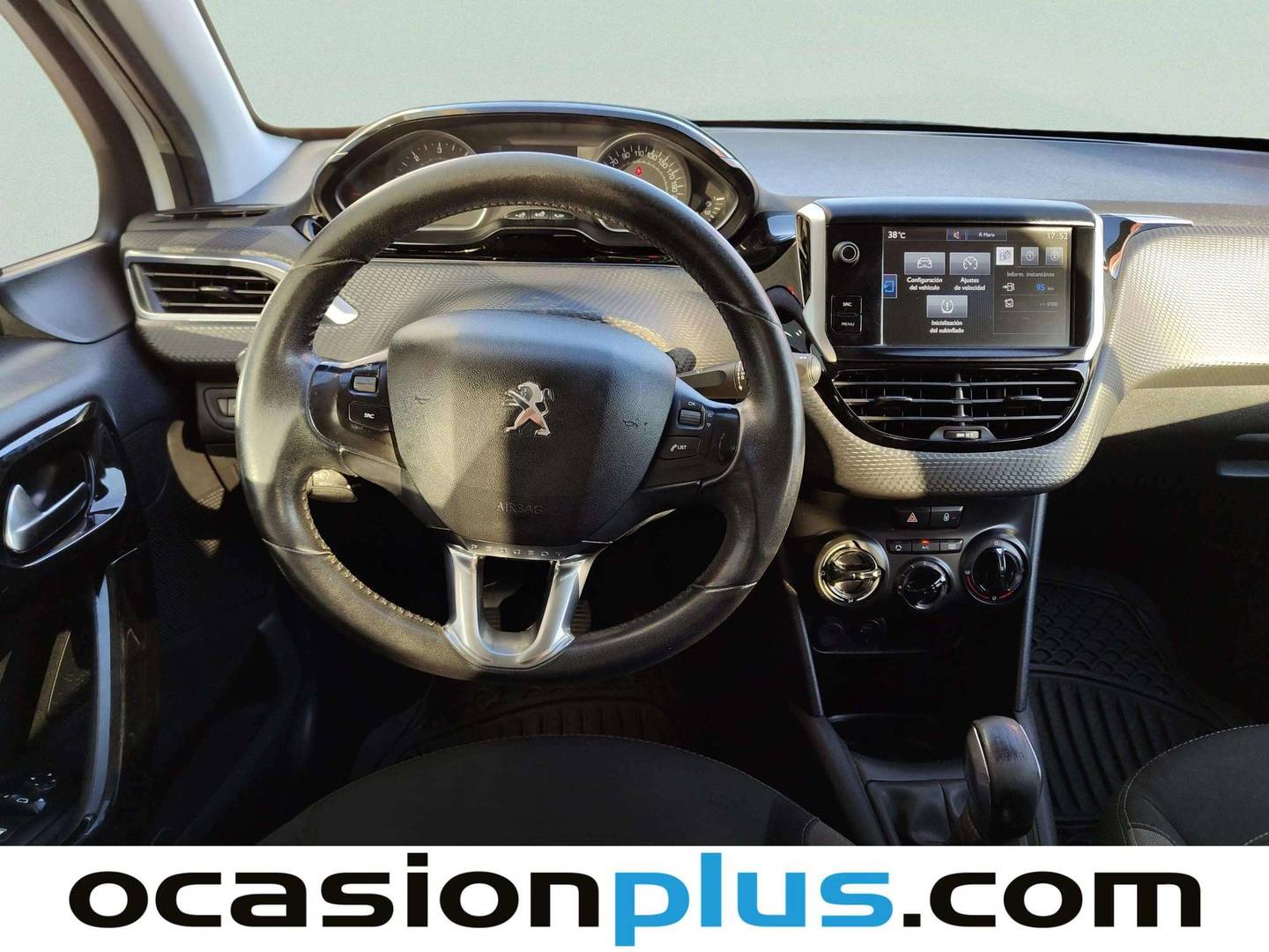 Peugeot 208 Peugeot 208 1.6 BlueHDi Style (75 CV) manual
