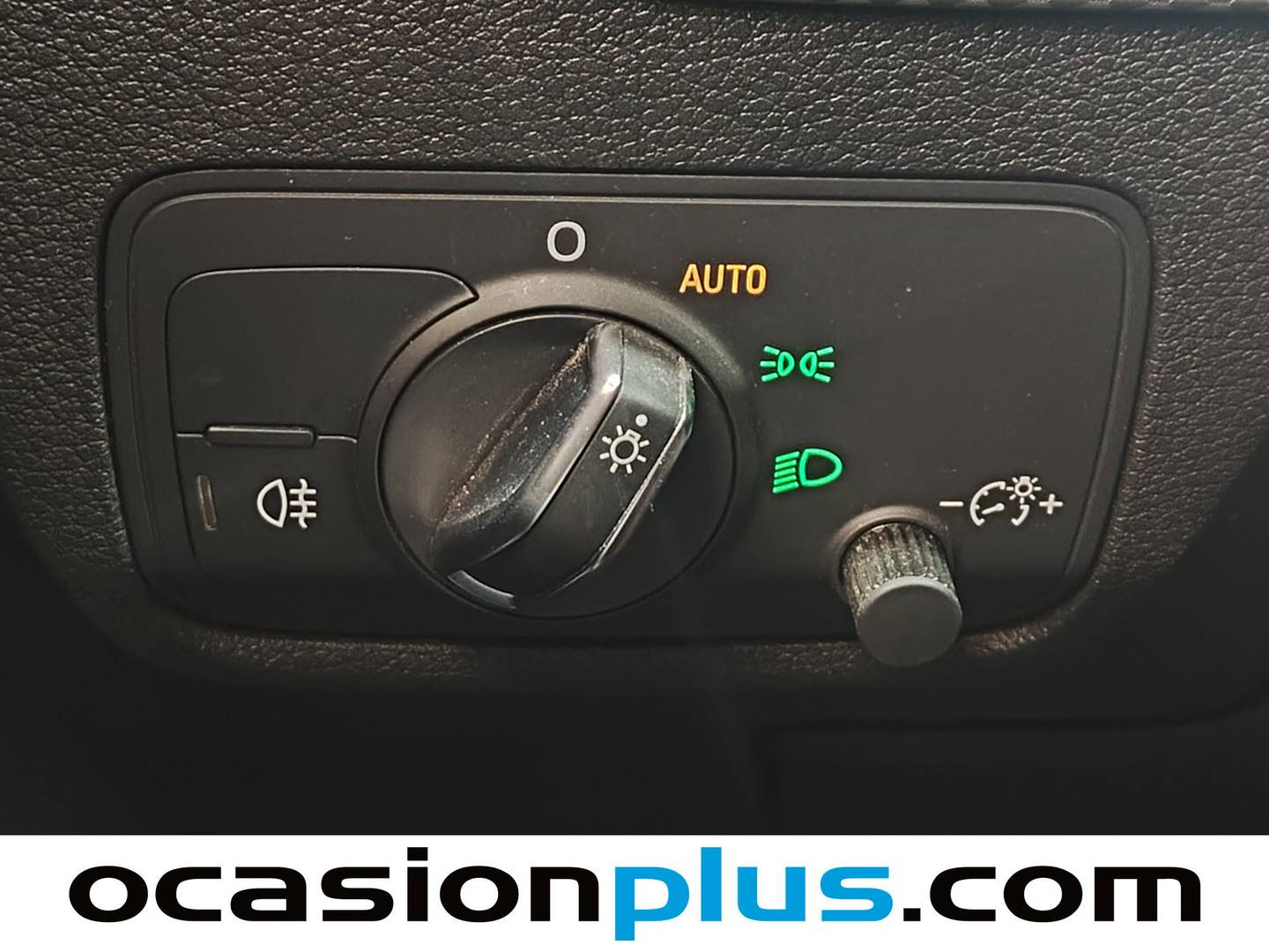 Acabados Audi Q2 Audi Q2 S line 30 TDI (116 CV) S tronic Pack S-Line