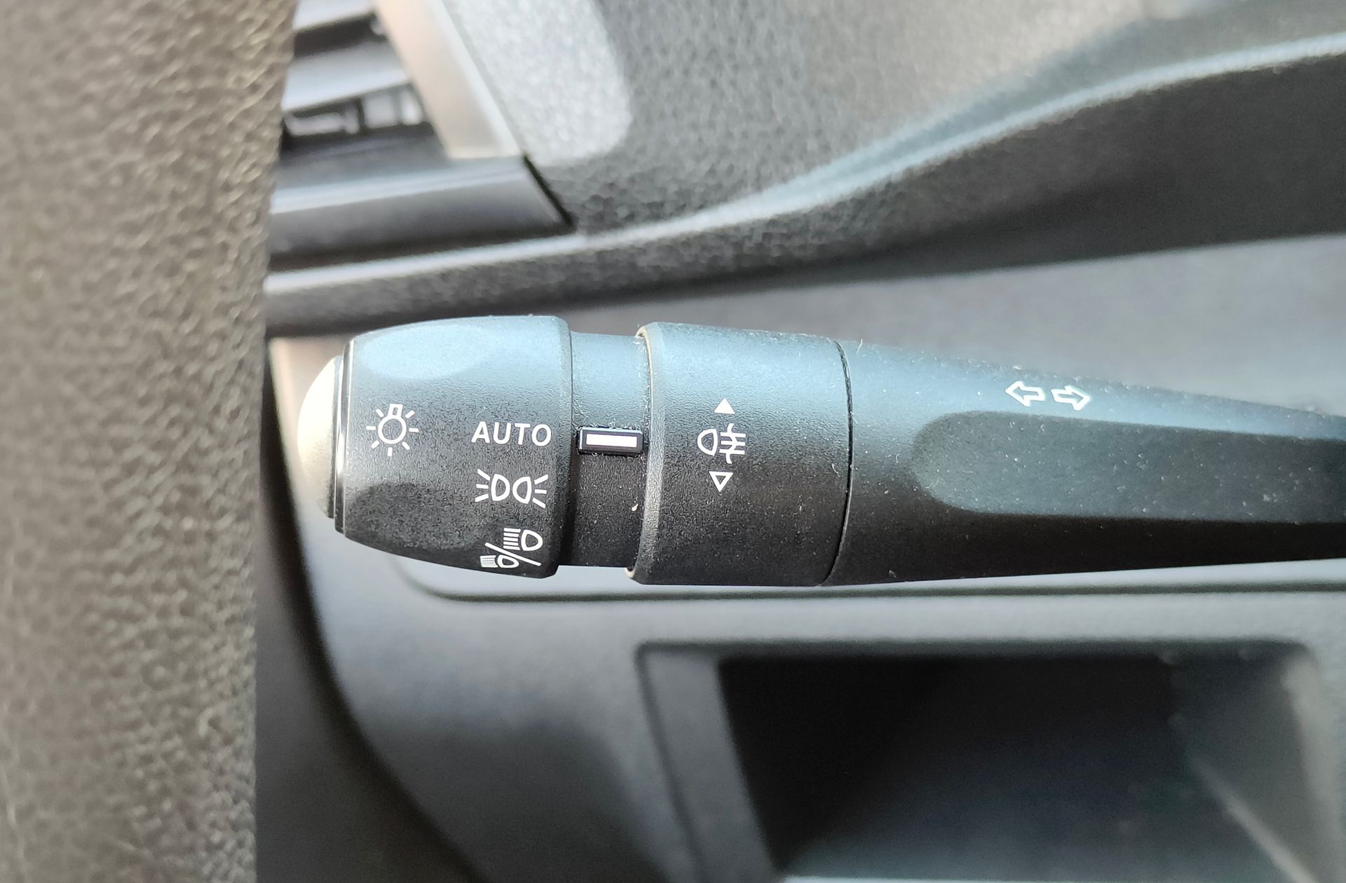 Fiat Scudo Furgon 1.5 BlueHDi L2 - foto 19