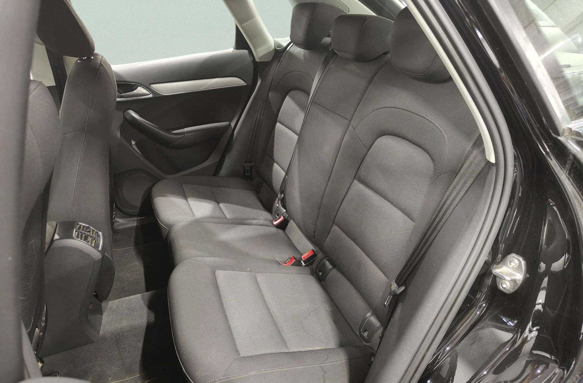 Audi Q3 2.0 TDI Attraction edition - foto 10