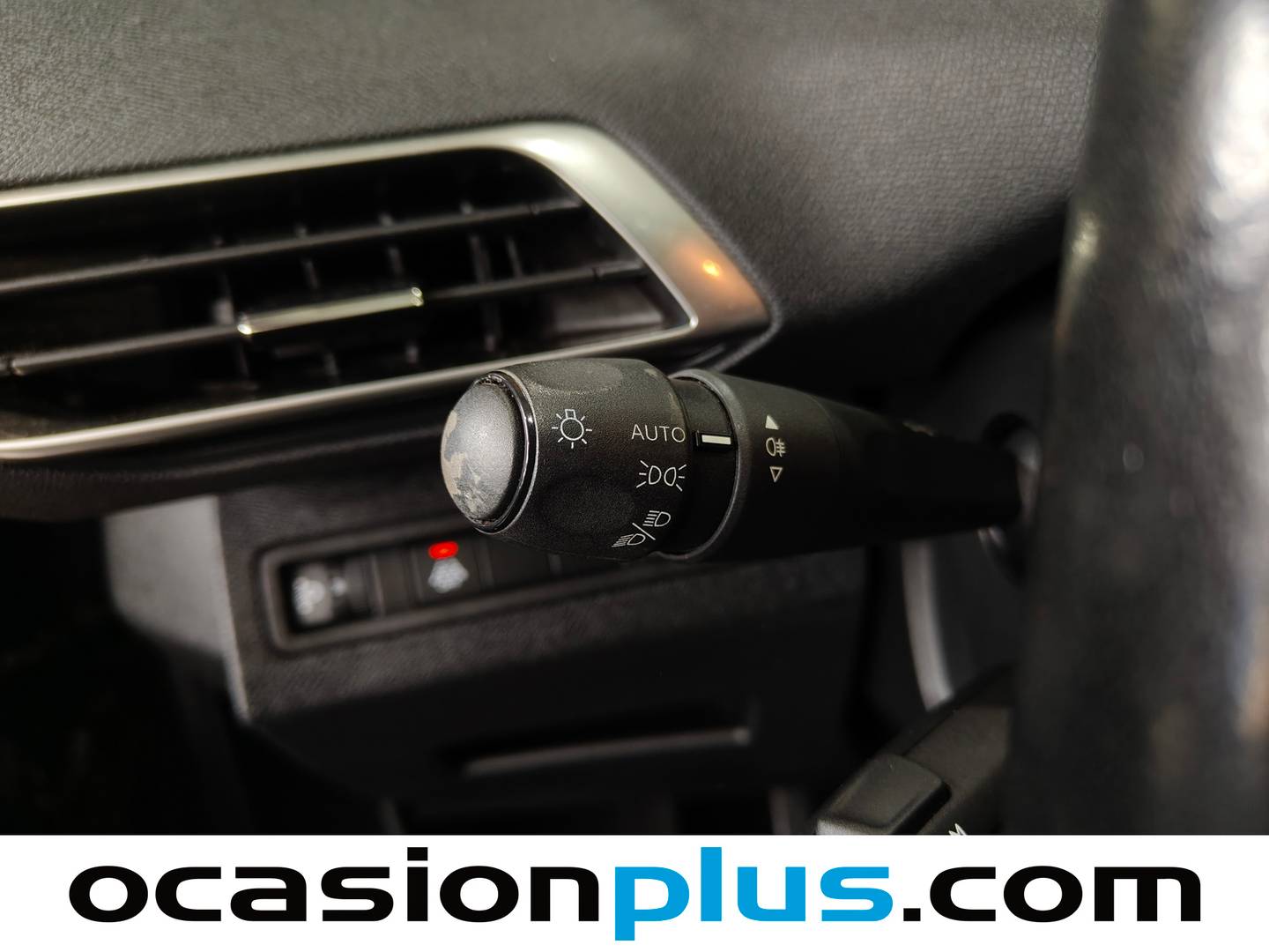 Peugeot 3008 Peugeot 3008 BlueHDi 130 S&S Active Pack (130 CV) de ocasión