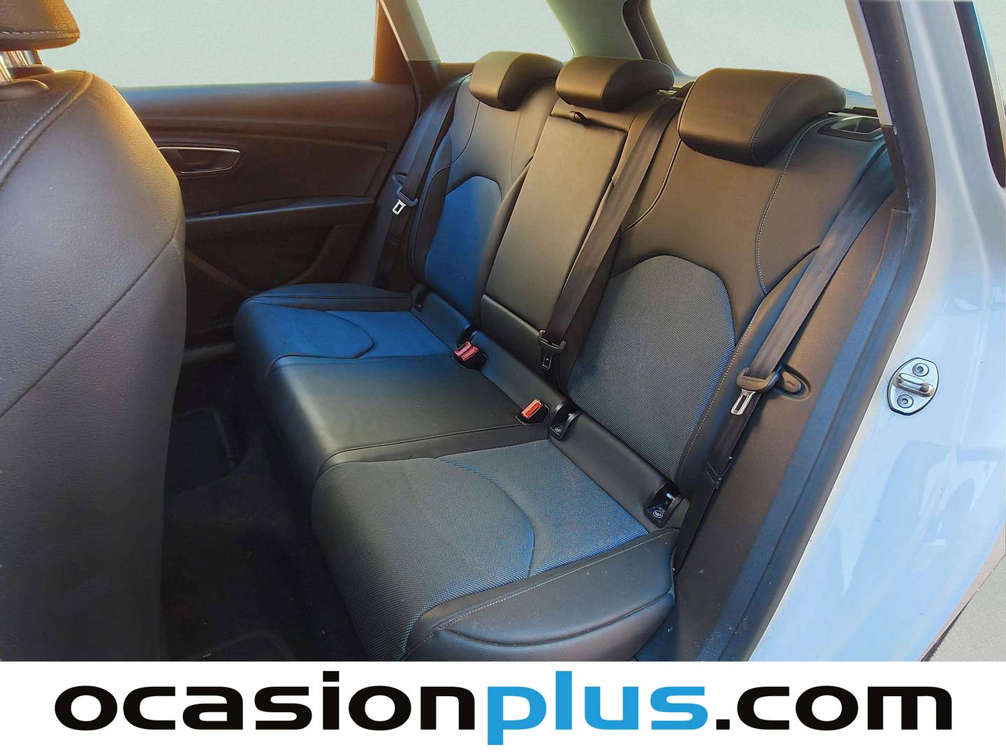 Foto asientos traseros Seat León Seat León ST 1.4 TSI S&S Style Connect Plus (125 CV)