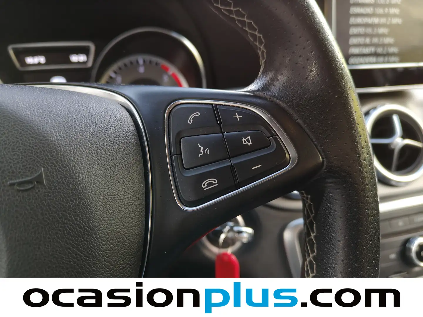 Foto Mercedes GLA Mercedes-Benz GLA GLA 200 d Urban (136 CV)