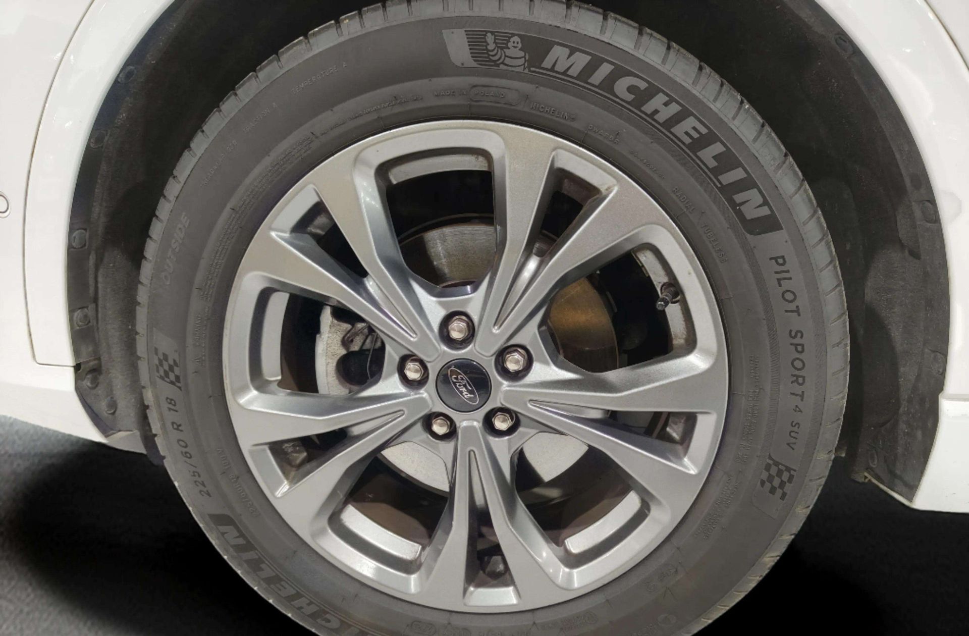 Ford Kuga 2.5 Duratec Fhev ST-Line - foto 27