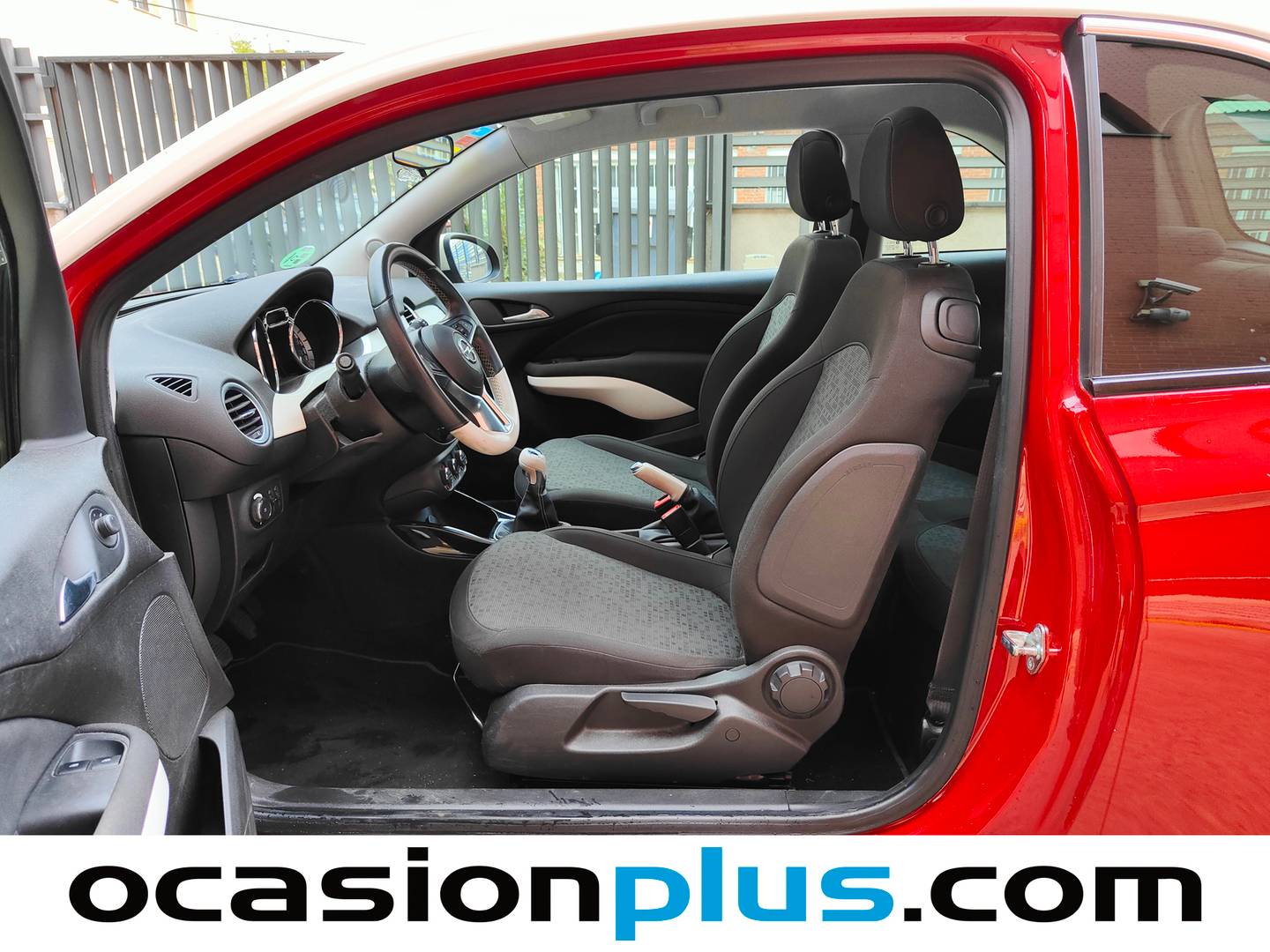 Foto Opel Adam Opel Adam 1.4 XEL Glam (87 CV)