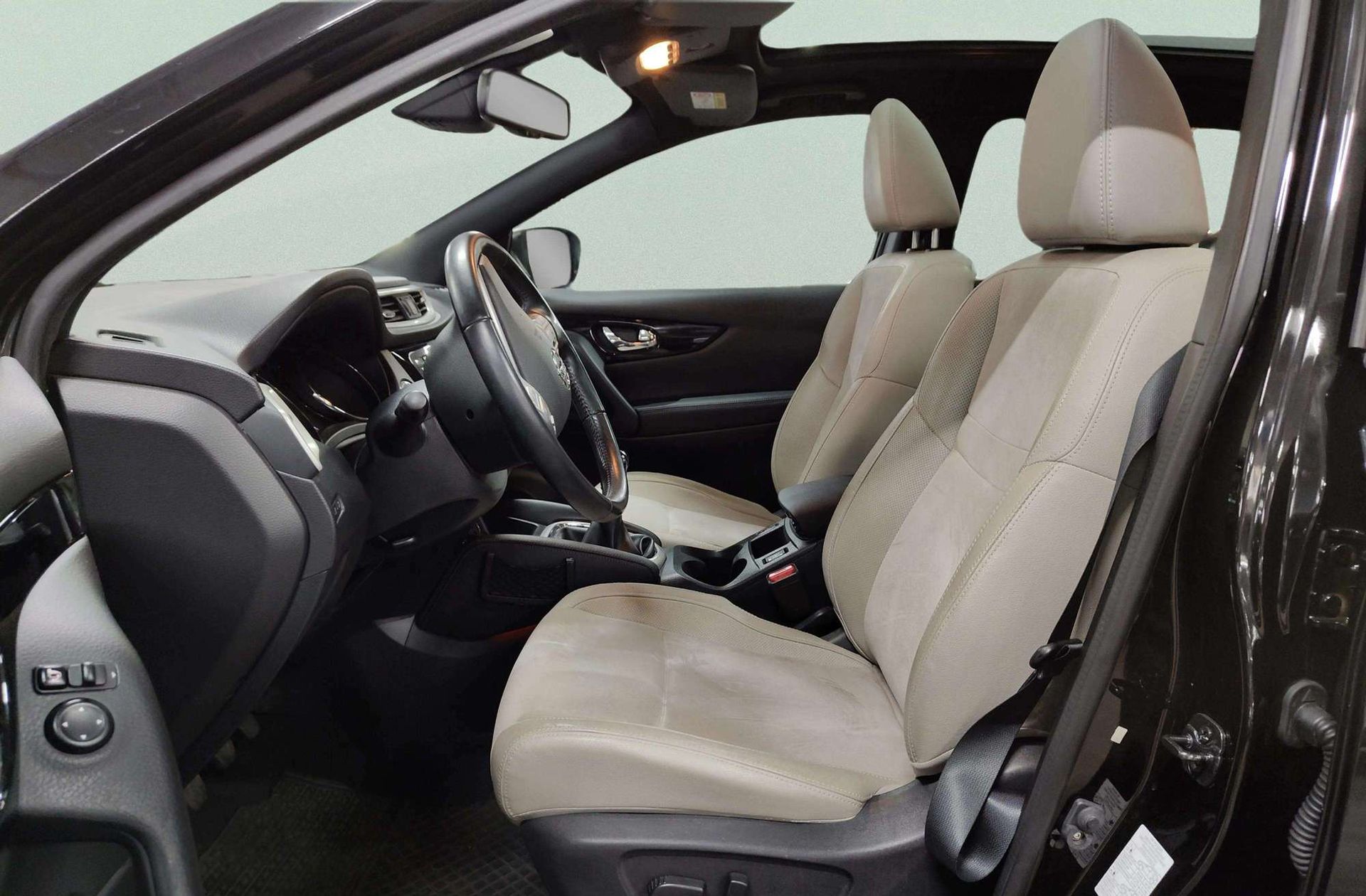 Nissan Qashqai dCi 130 Tekna 4x2 - foto 15