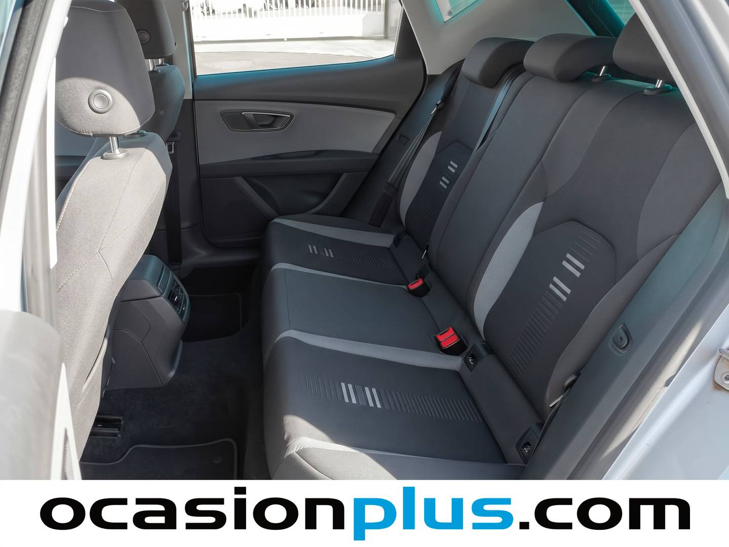 Foto asientos traseros Seat León Seat León 1.2 TSI S&S Style Visio Nav (110 CV)