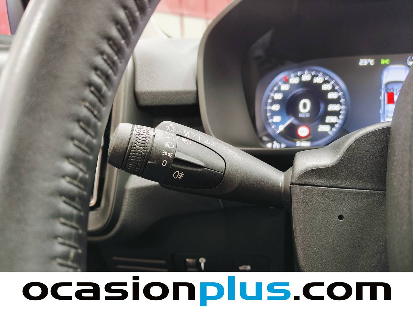 Volvo XC40 Volvo XC40 T2 Momentum Core (129 CV) seminuevo