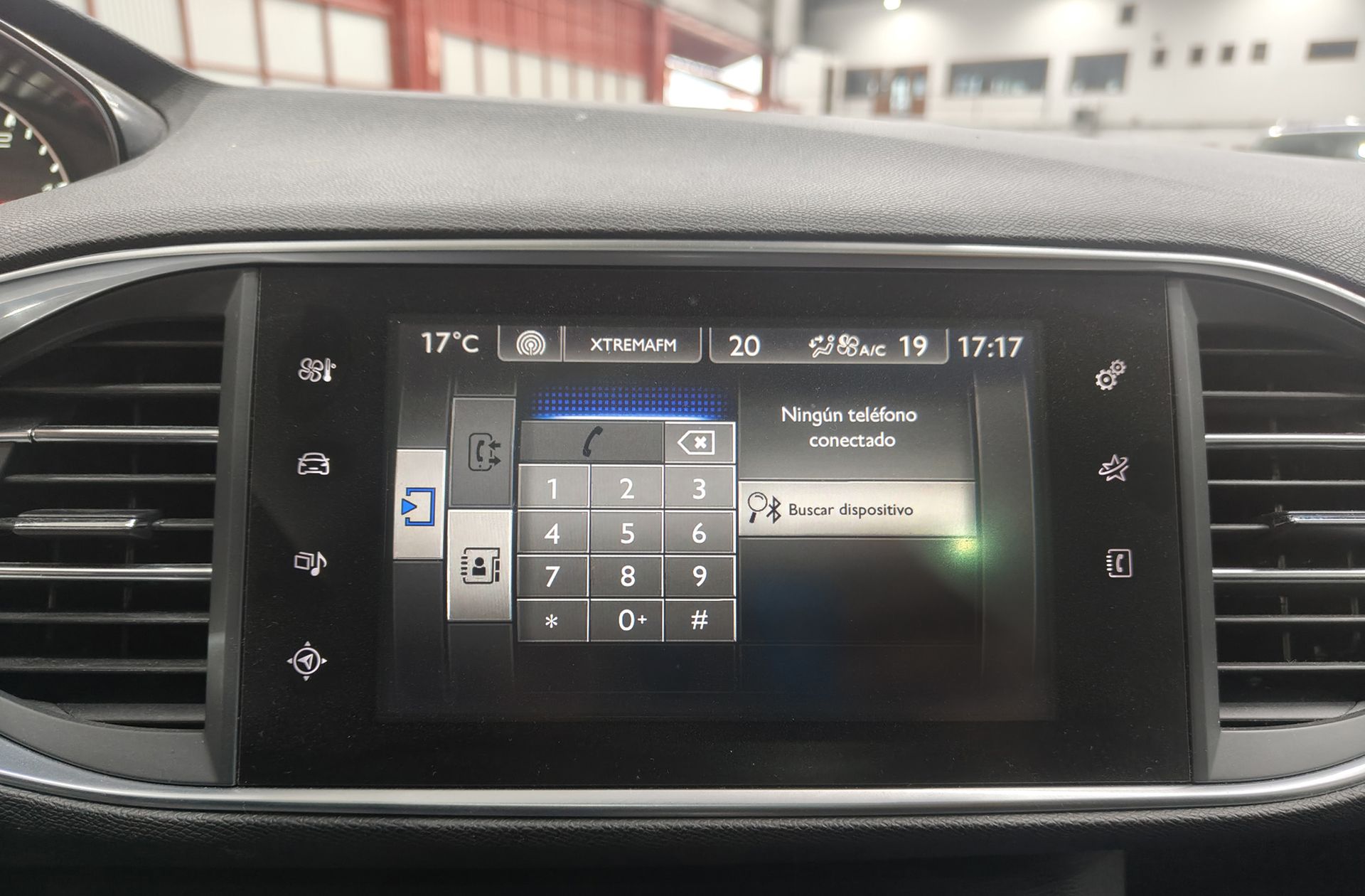 Peugeot 308 SW BlueHDi 120 Allure - foto 31